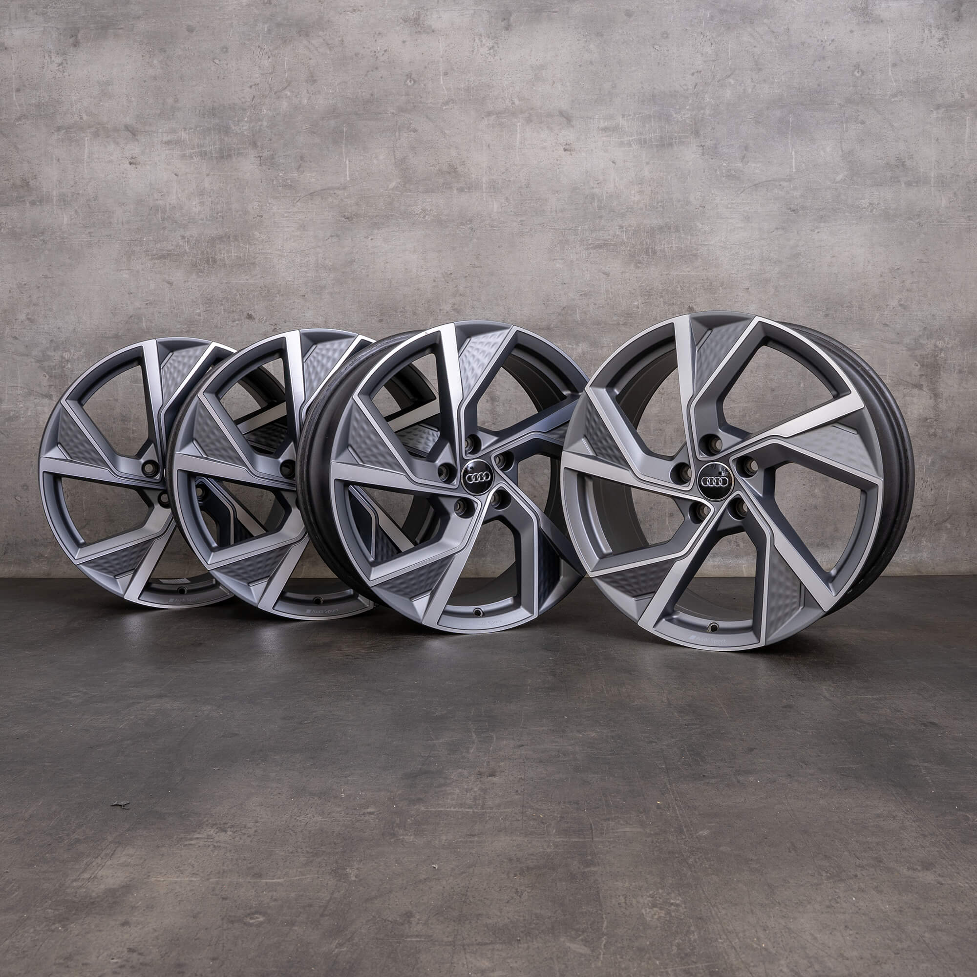 Original Audi A3 S3 Felgen 19 Zoll 8Y 8V 8Y0601025Q anthrazit matt glanzgedreht