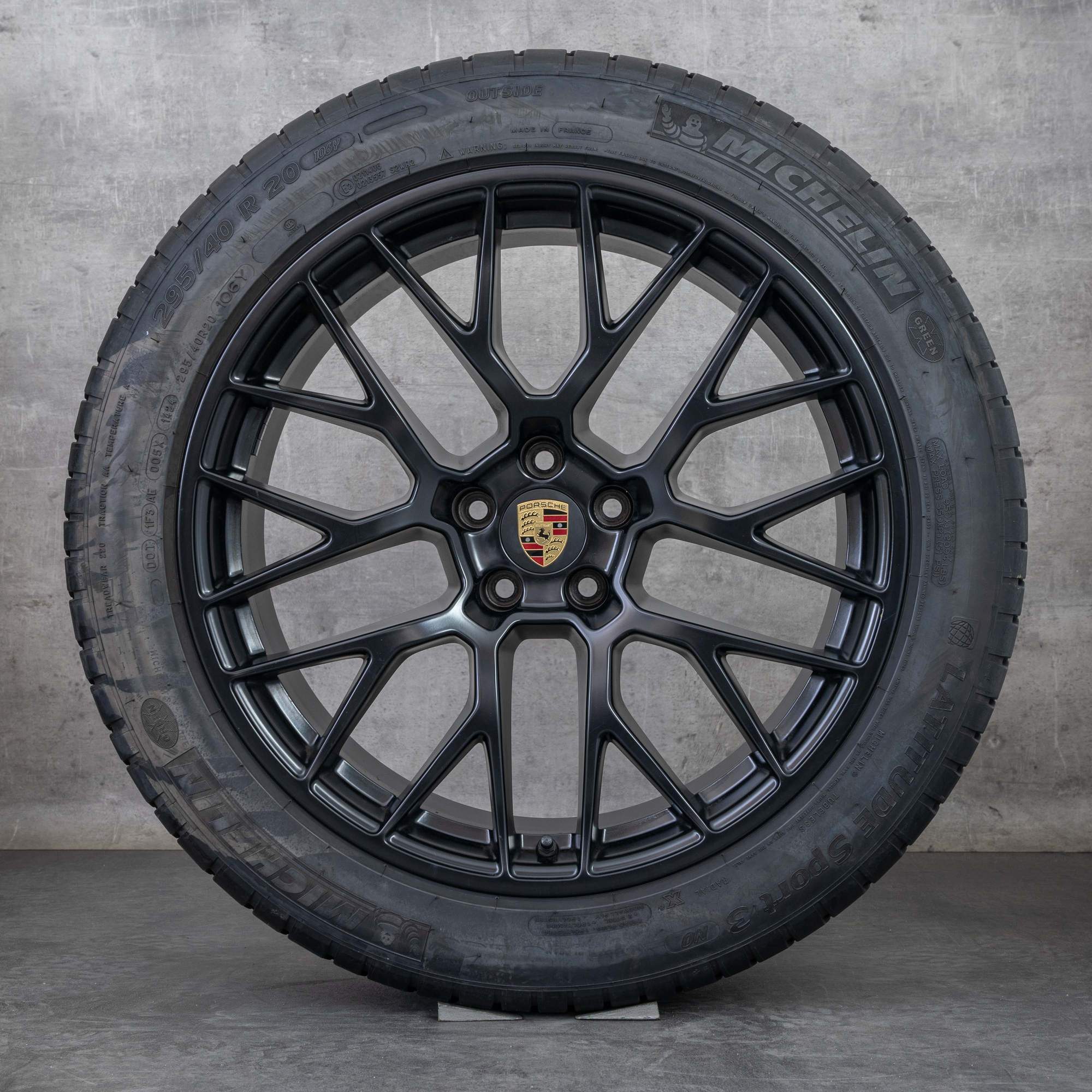 Alkuperäiset Porsche Macan talvirenkaat 20 tuuman I II vanteet RS Spyder 95B601025DS 95B601025DT musta matta