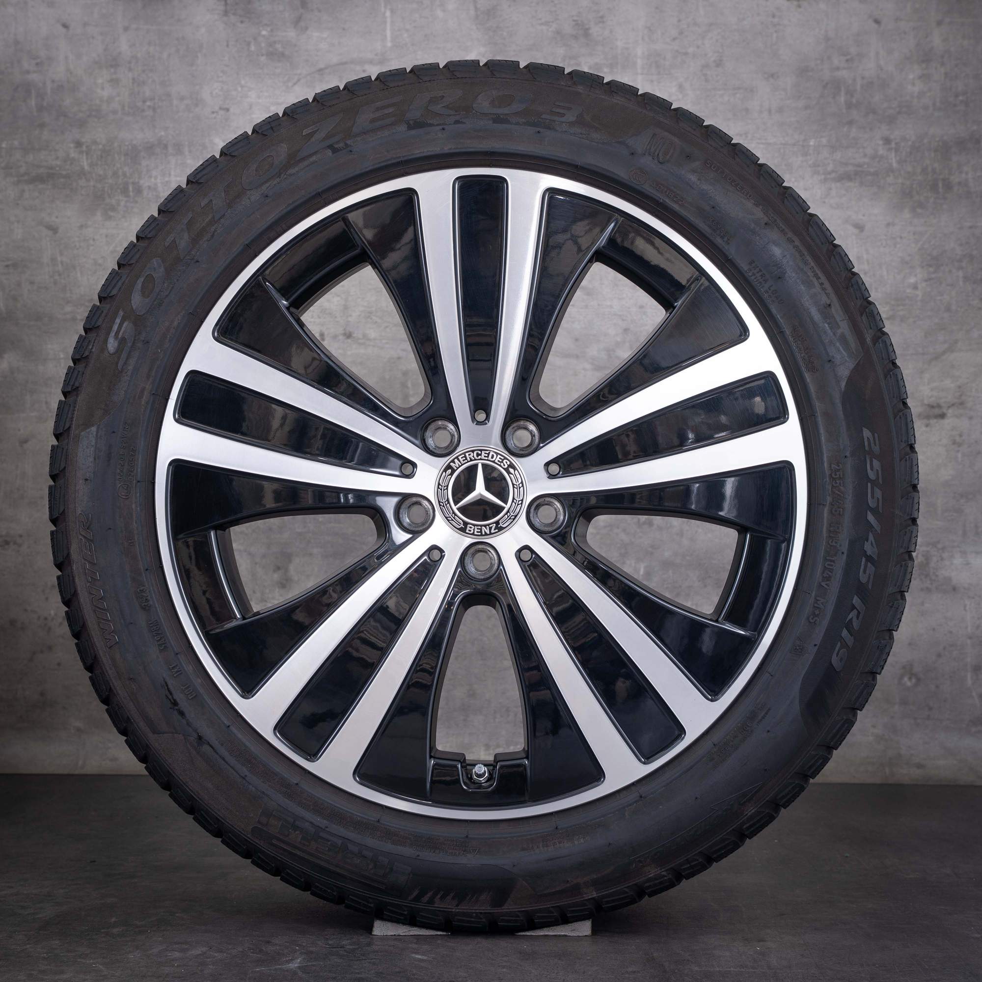 OEM Mercedes-Benz EQE V295 winter wheels 19inch rims A2954011200 black front diamond cut - wheel 3 of 4