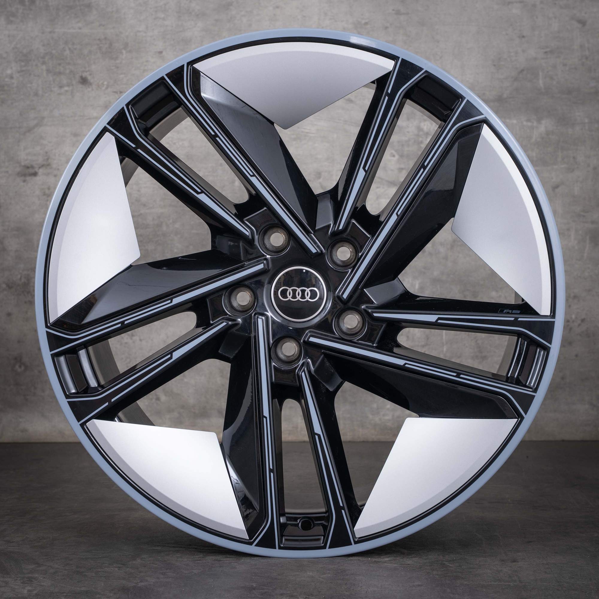 Alkuperäiset Audi e-tron -vanteet 21 tuumaa GT RS FW kesäpyörät 4J3601025L 4J3601025M musta hopea kiiltävä