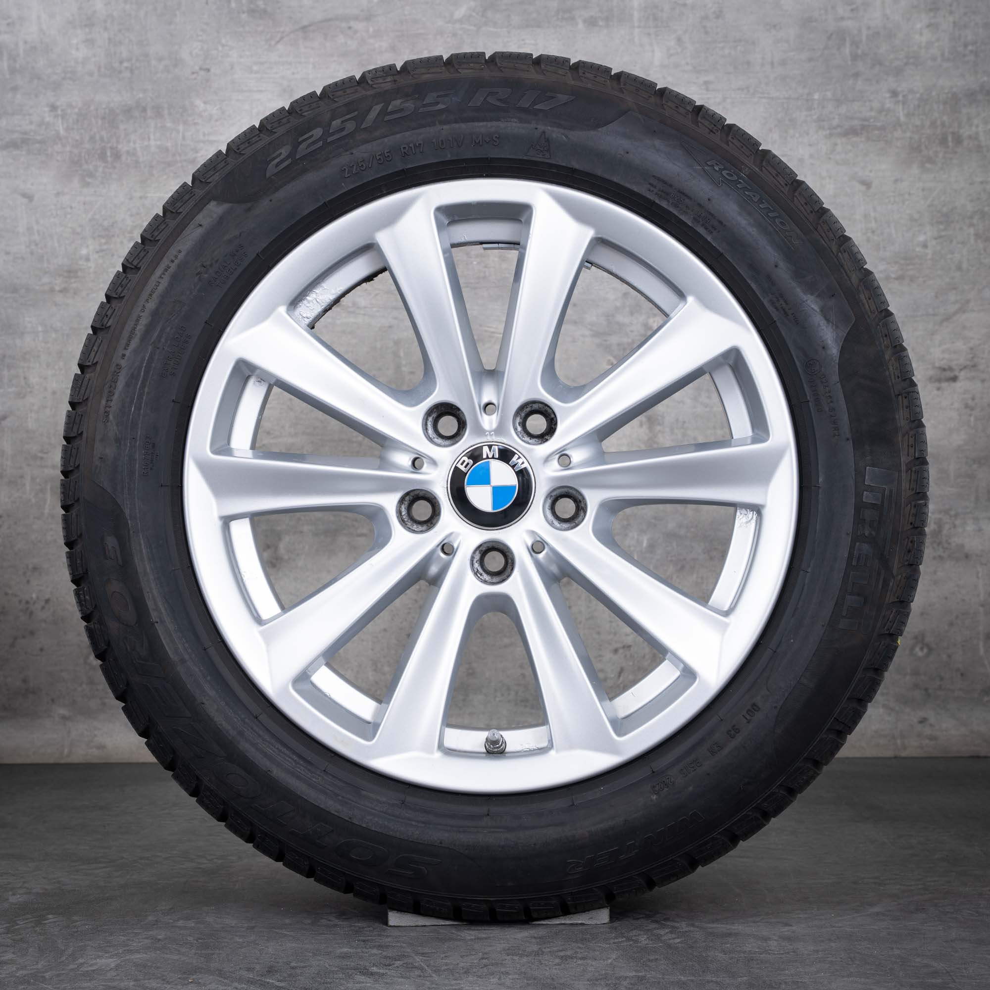 Alkuperäiset BMW 5-sarjan 6-sarjan talvirenkaat 17 tuuman F10 F11 F12 F13 F06 Gran Coupe vanteet muotoilu 236 6780720 hopea kiiltävä