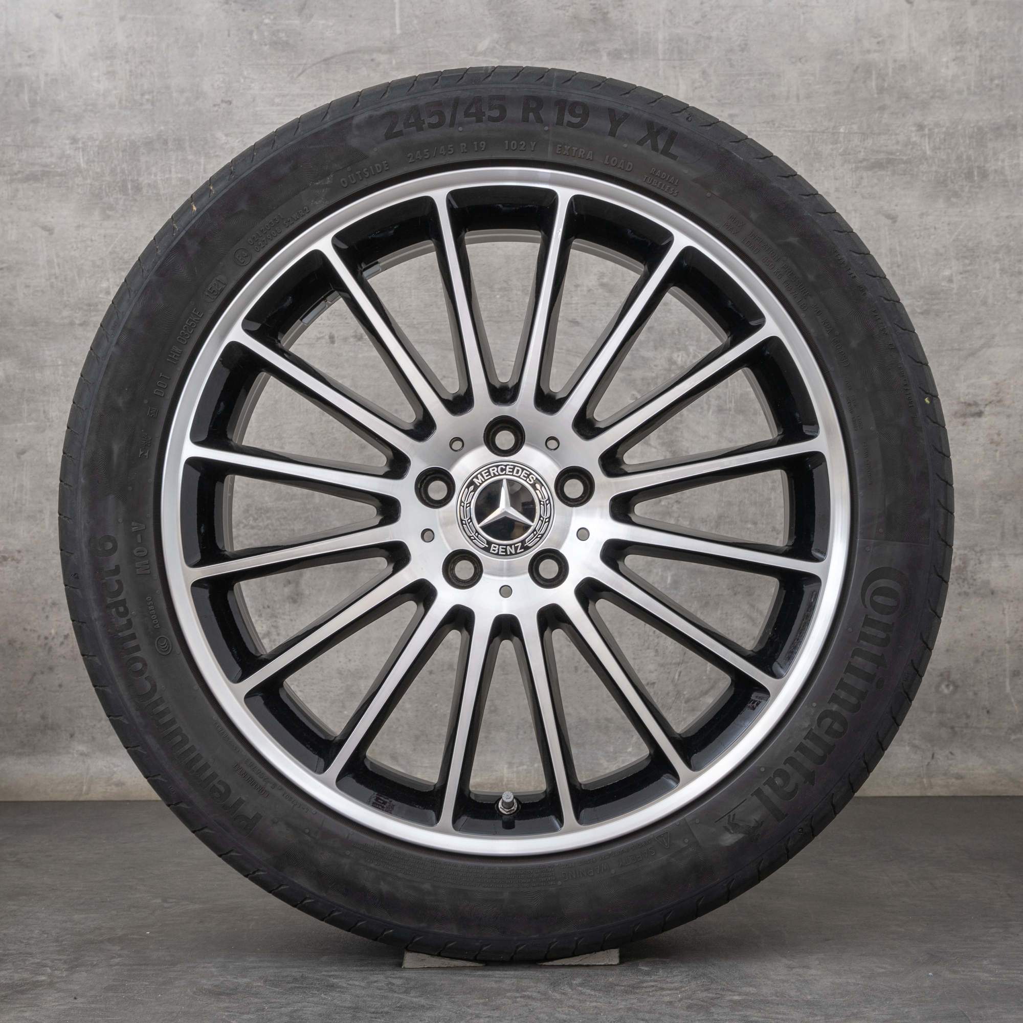 Alkuperäiset Mercedes Benz V-sarjan vanteet 19 tuuman W447 kesäpyörät A4474012700 musta kiillotettu
