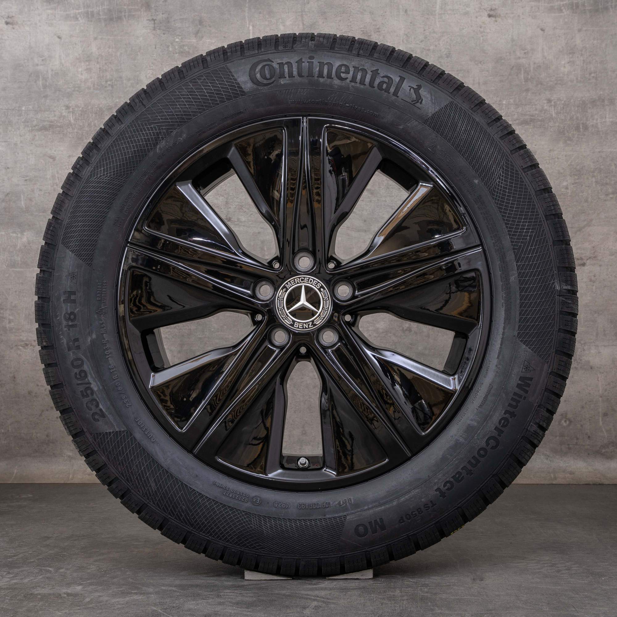 Alkuperäiset Mercedes Benz GLE talvirenkaat 18 tuuman V167 vanteet A1674011800 Aero musta kiiltävä