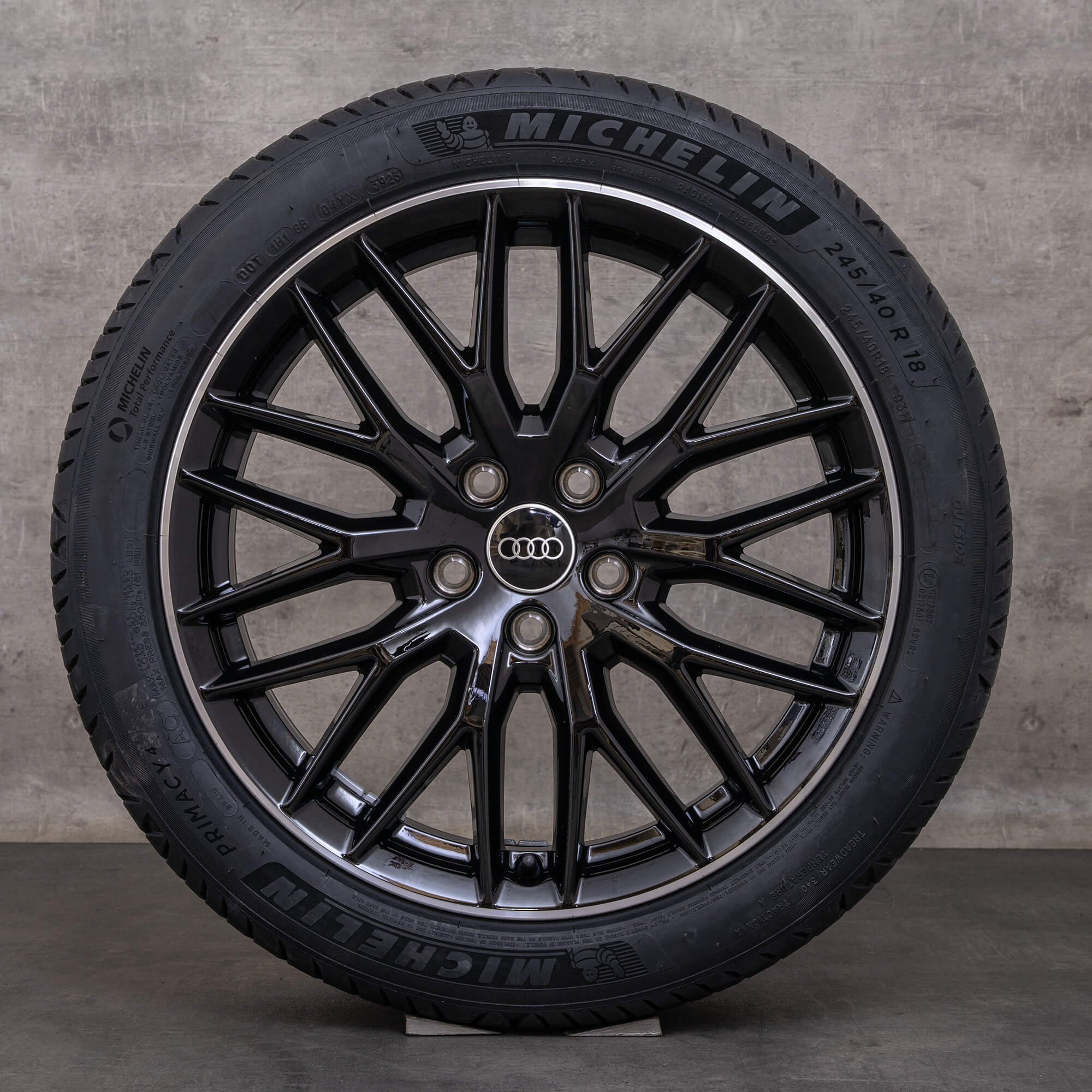 Original Audi A4 S4 Felgen 18 Zoll 8W B9 Sommerräder 8W0601025Q schwarz glanzgedreht NEU