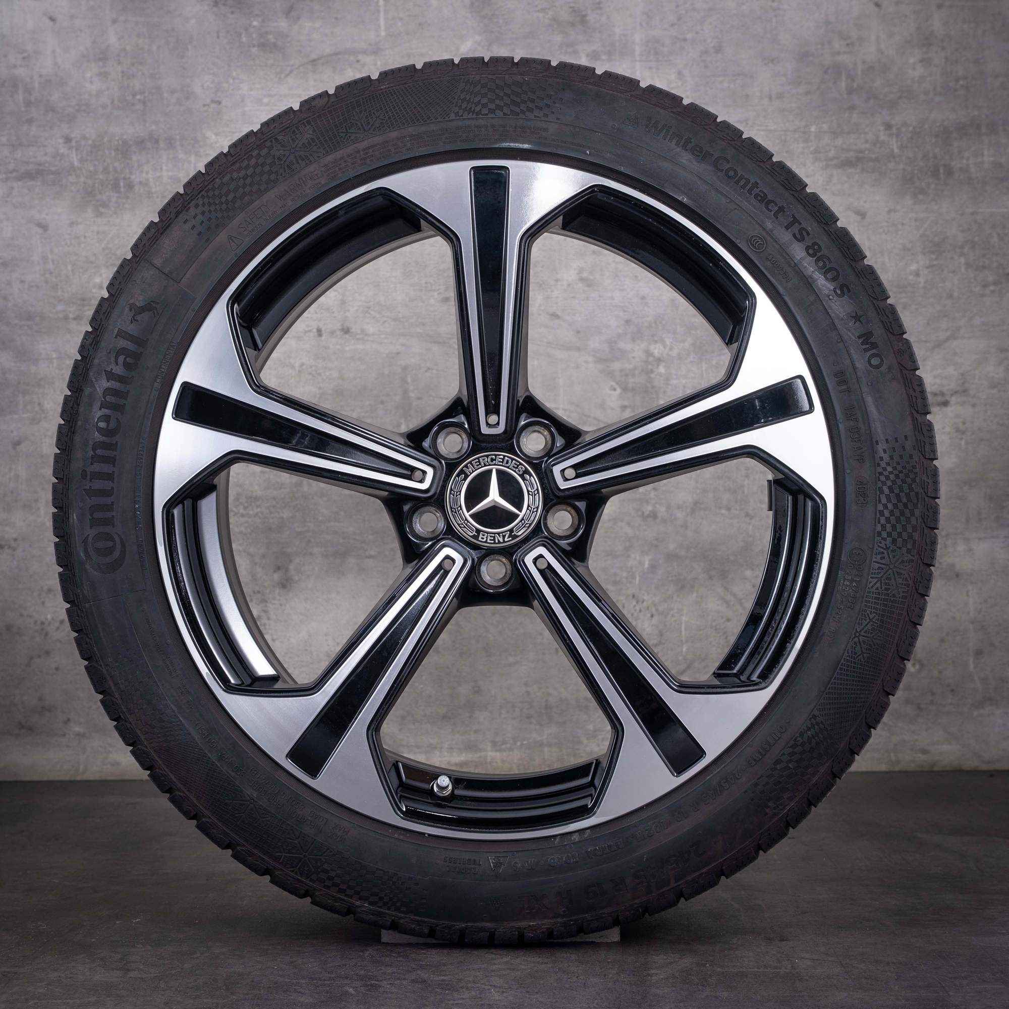 Original Mercedes Benz E-Klasse Winterräder 19 Zoll W214 S214 Felgen schwarz glanzgedreht A2144013600