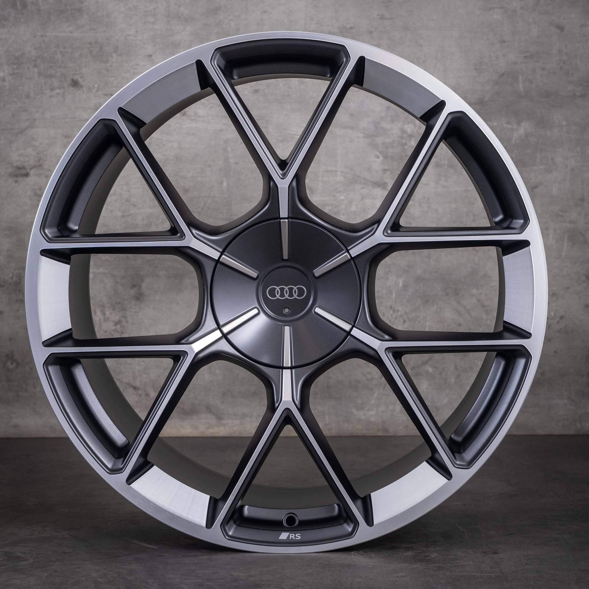 Original Audi e-tron GT RS Felgen 21 Zoll Sommerräder 4J3601025CJ 4J3601025CK granit matt glanzgedreht NEU