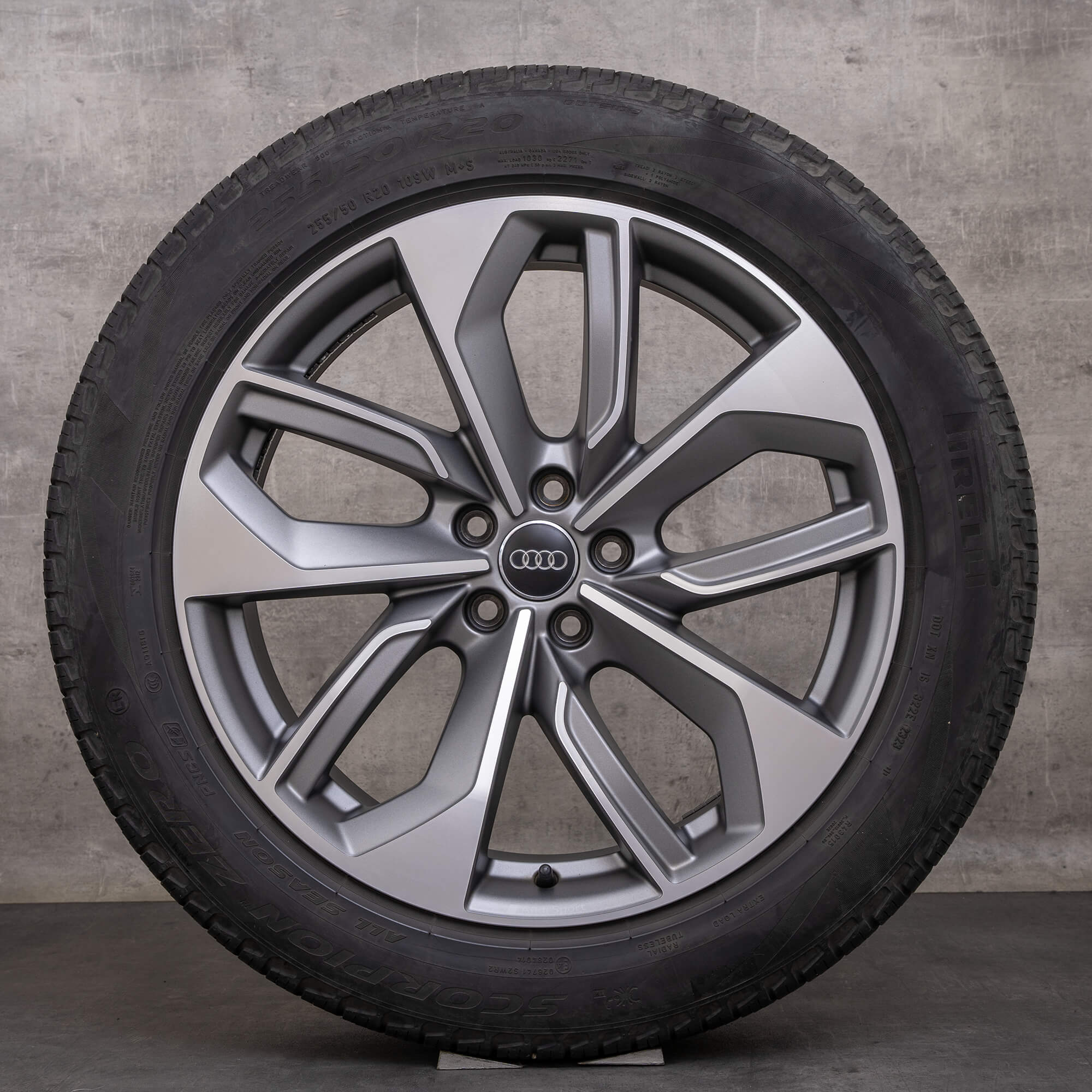Alkuperäiset Aidot Audi e-tron GE & Q8 Sportback vanteet 20 tuumaa, all season renkaat 4KE601025 antrasiitti, kiillotettu