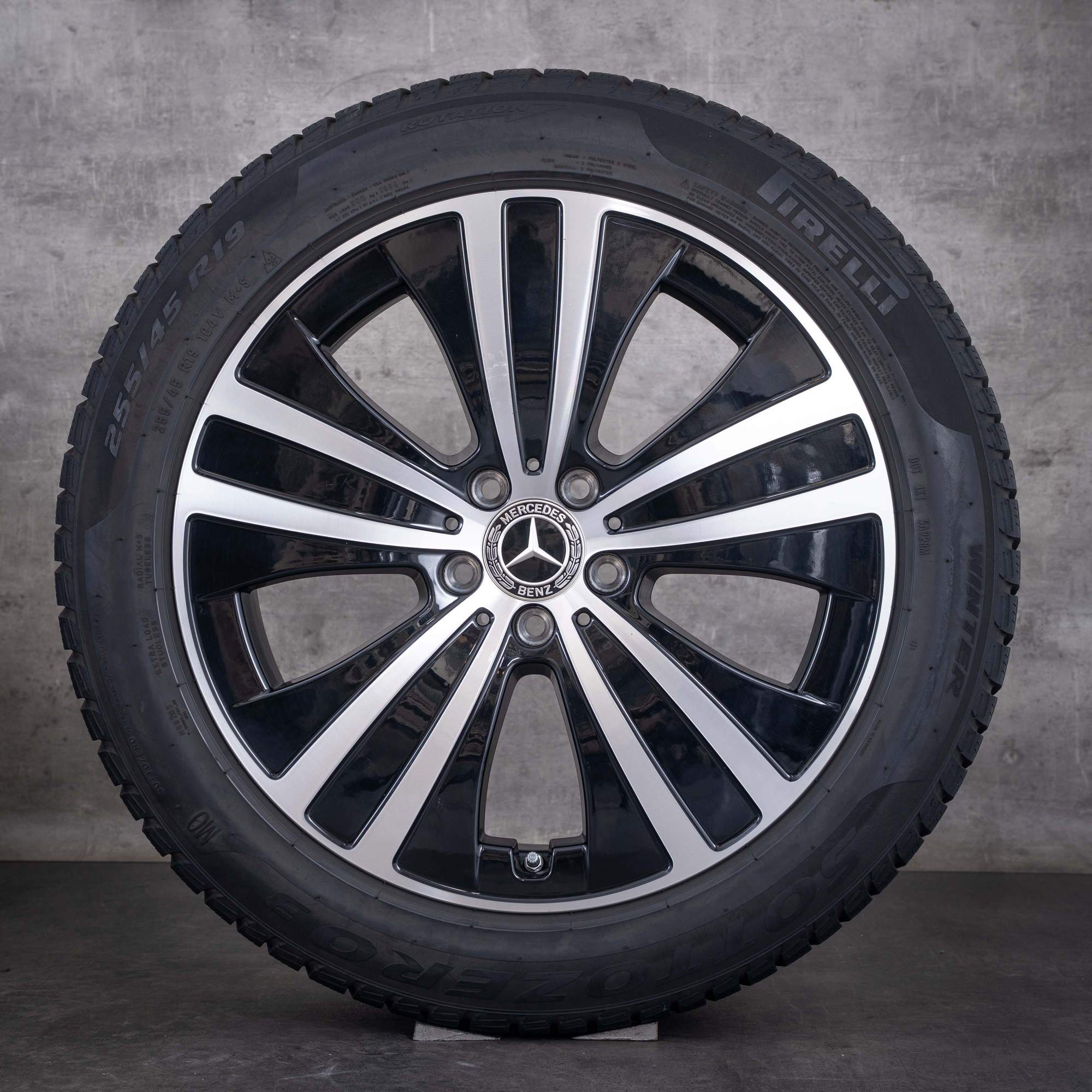 OEM Mercedes-Benz EQE 19inch V295 winter wheels A2954011200 black front diamond cut finish - wheel 4 of 4