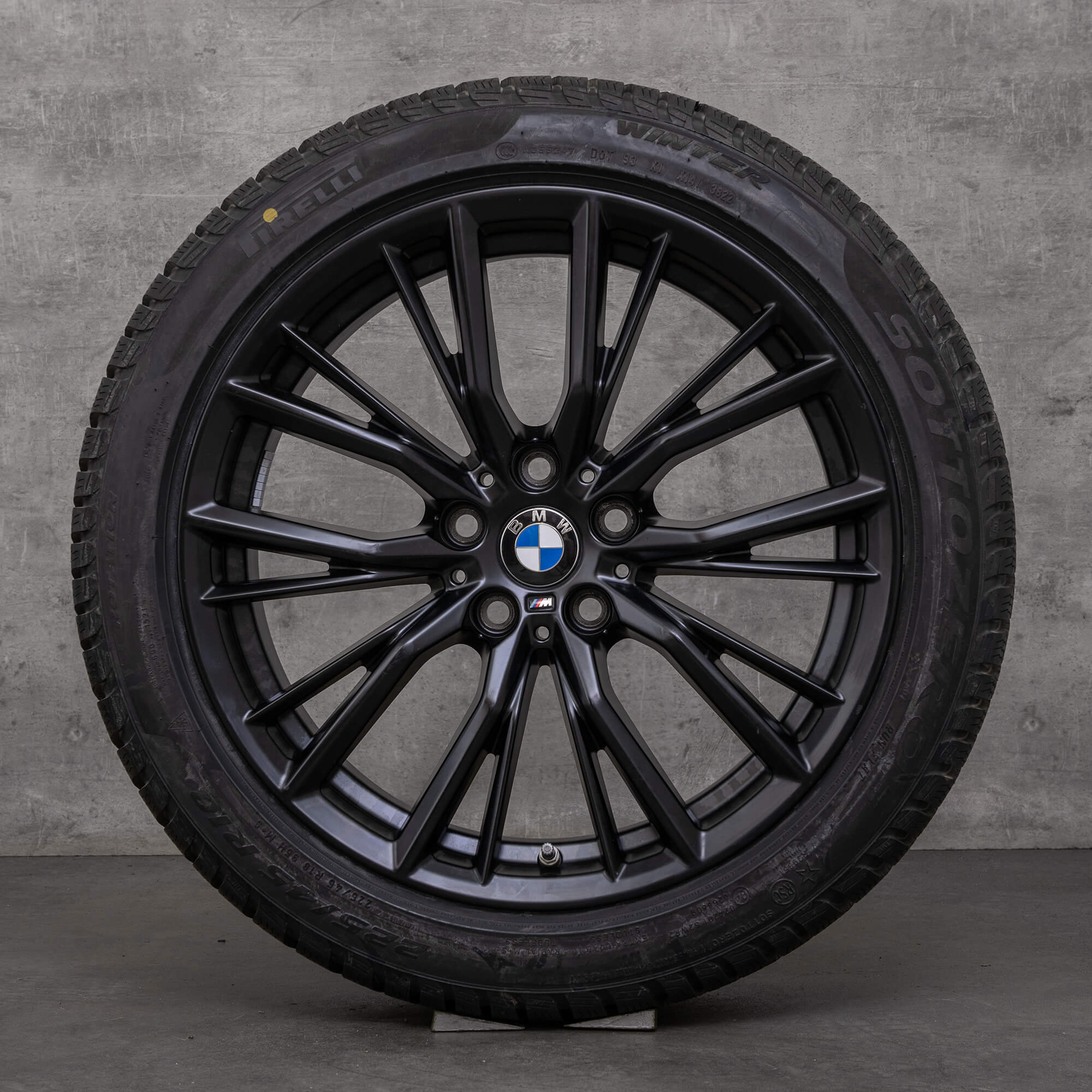 Original BMW 2er 3er 4er Winterkompletträder 18 Zoll G42 G20 G21 G22 G23 Felgen Styling 796 M 6885305 schwarzmatt