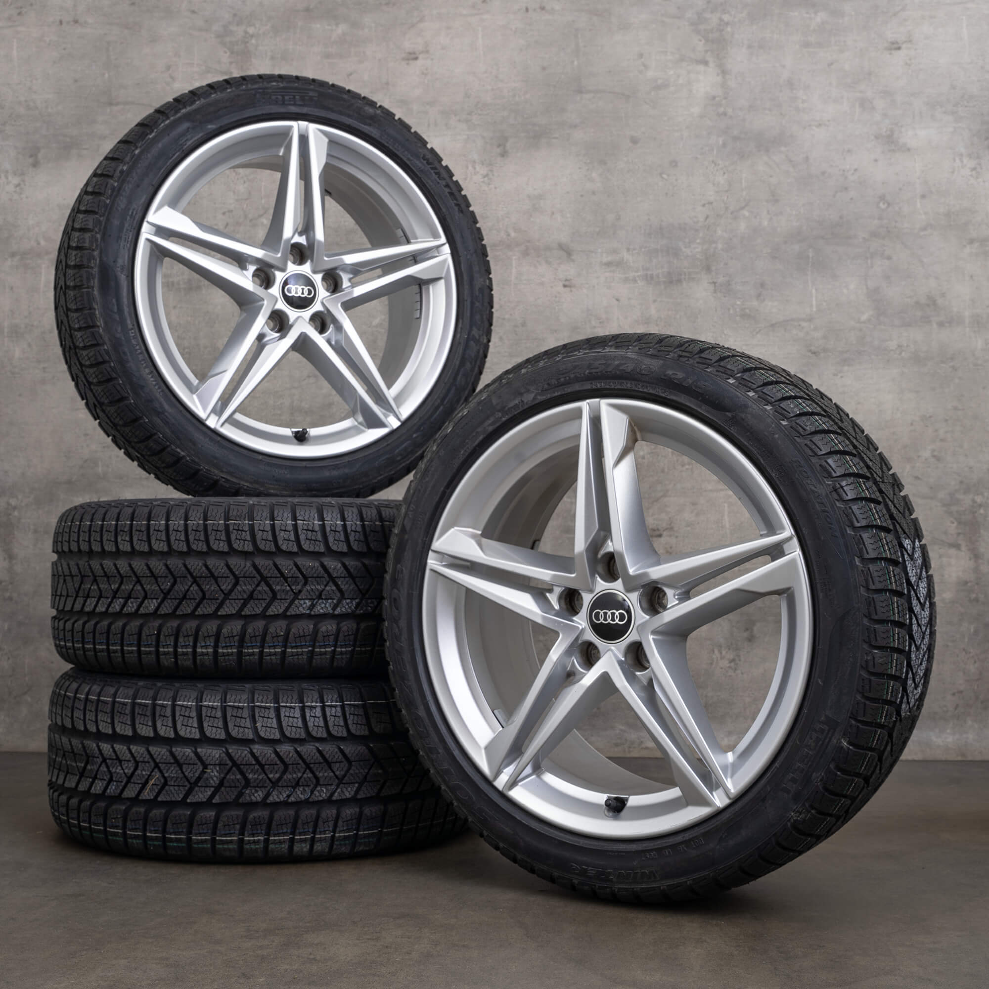 Audi A4 B8 18 Zoll Felgen Original Original Audi A4 S4 Winterräder 18 Zoll 8W B9 Felgen 8W0601025EC silber