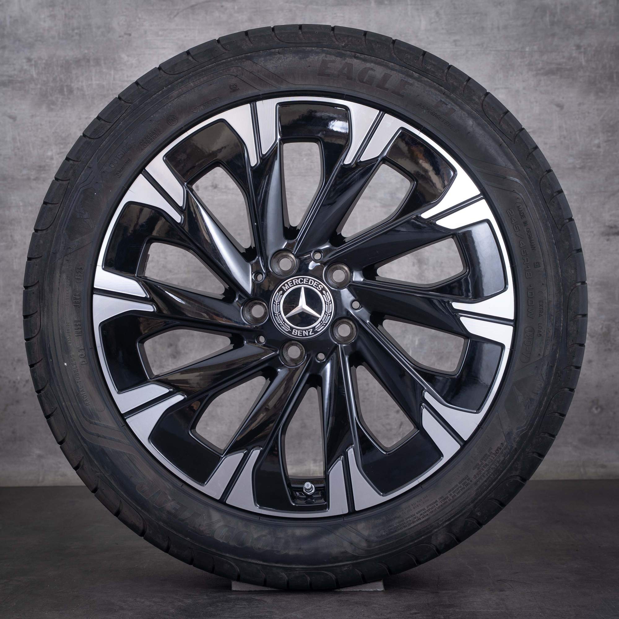 Jante originale Mercedes-Benz Clasa V de 18 inci W447 pentru roți de vară A4484011500 negre diamantate la suprafața frontală