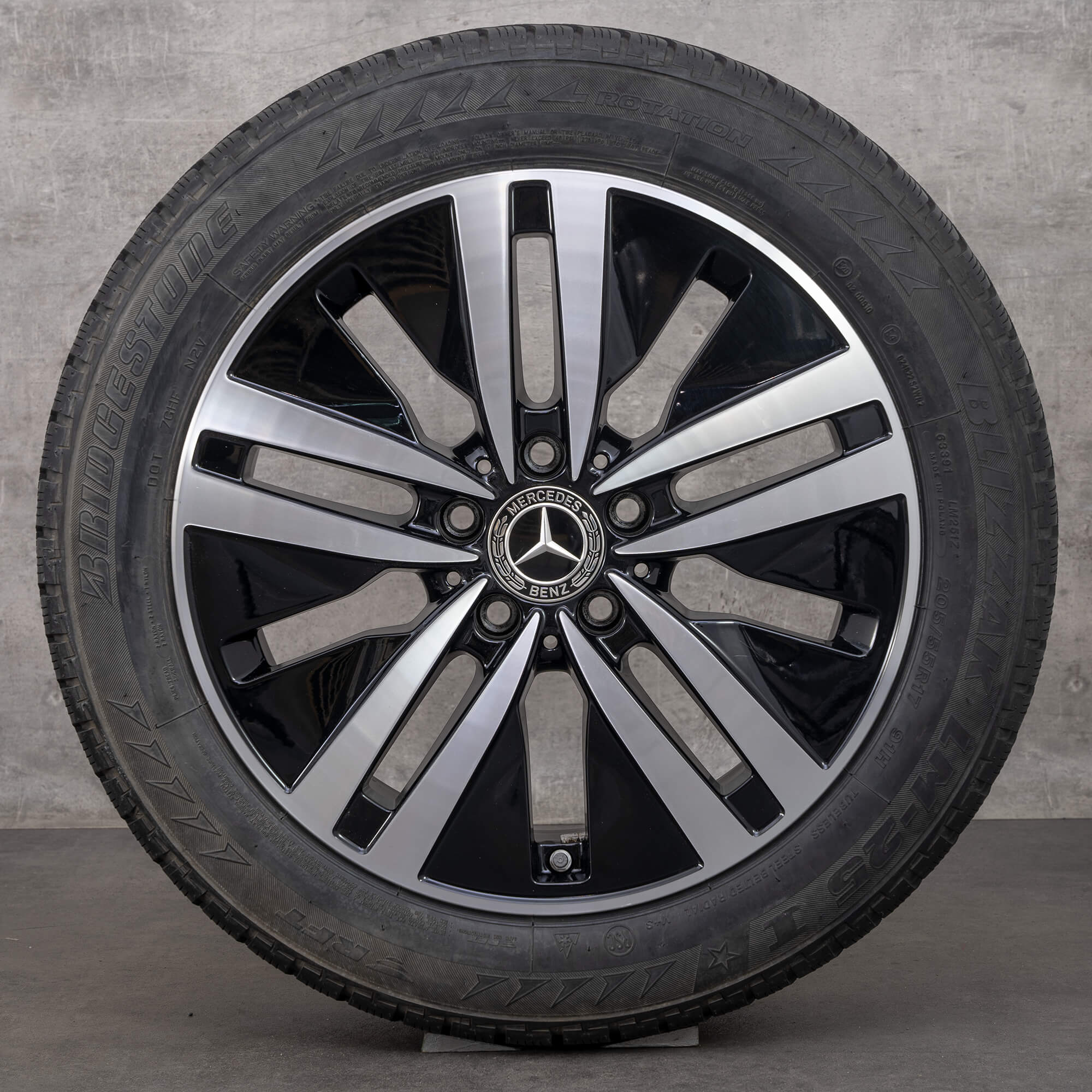 Mercedes 17 Zoll Felgen A-Klasse W177 V177 CLA W118 Winterreifen Winterräder