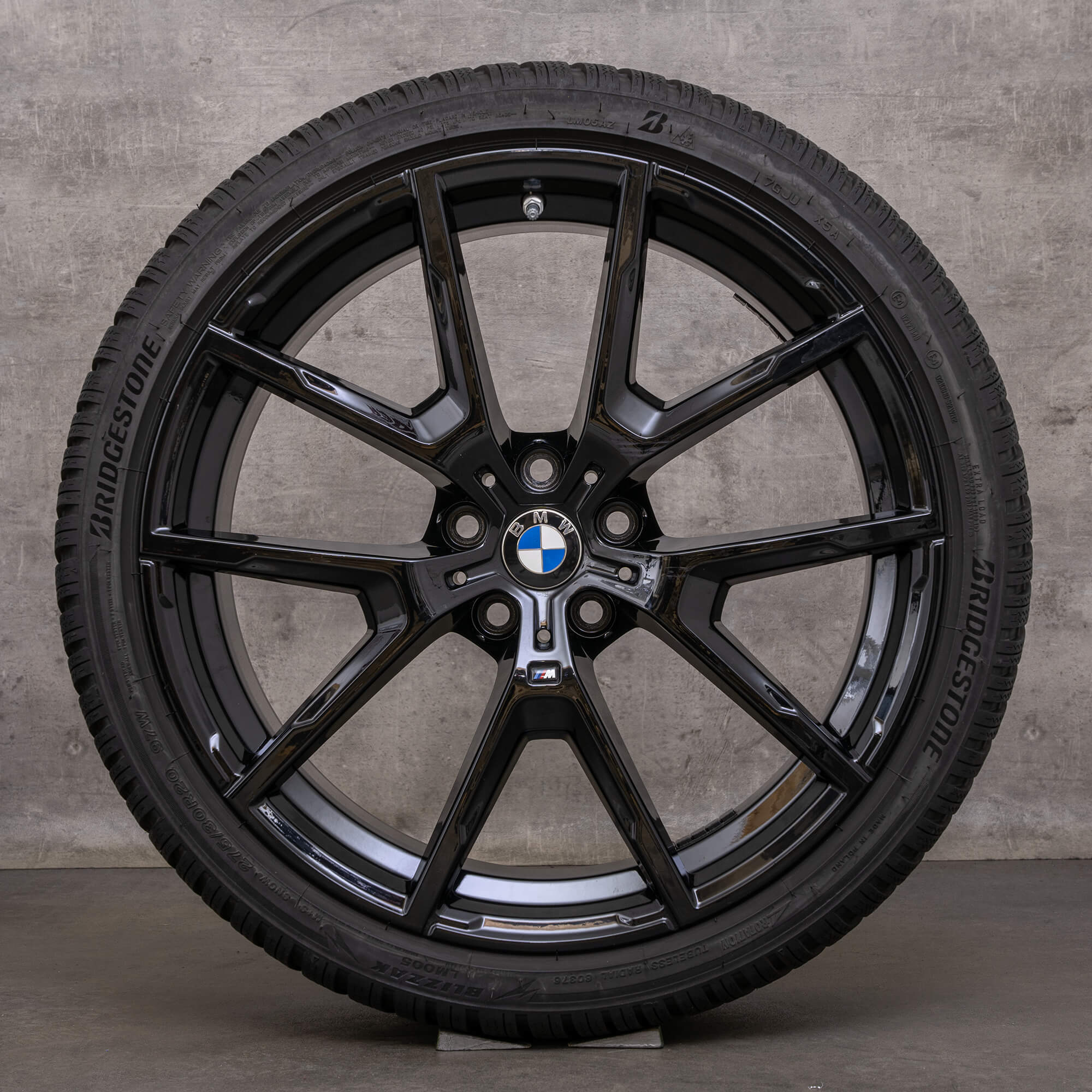 Originale BMW 8-serie komplette vinterhjul 20 tommer G14 G15 G16 fælge 8097240 8097241 728 M jetsort
