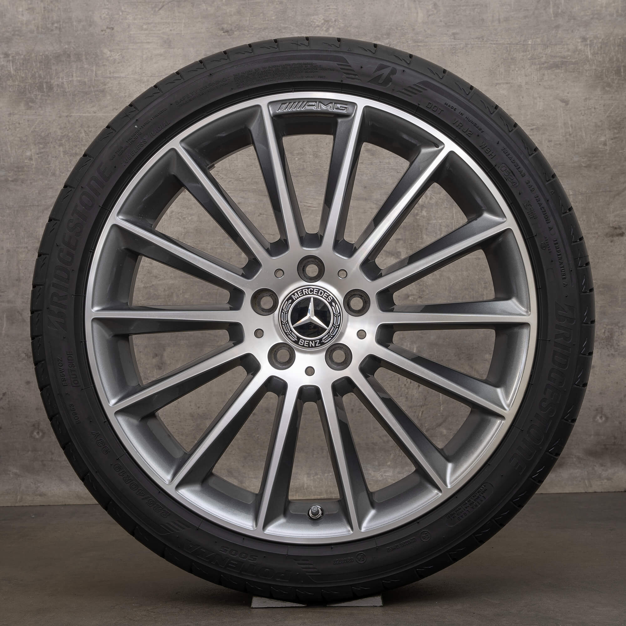 Original AMG Mercedes W177 W247 CLA X188 19 Zoll Felgen Sommerreifen