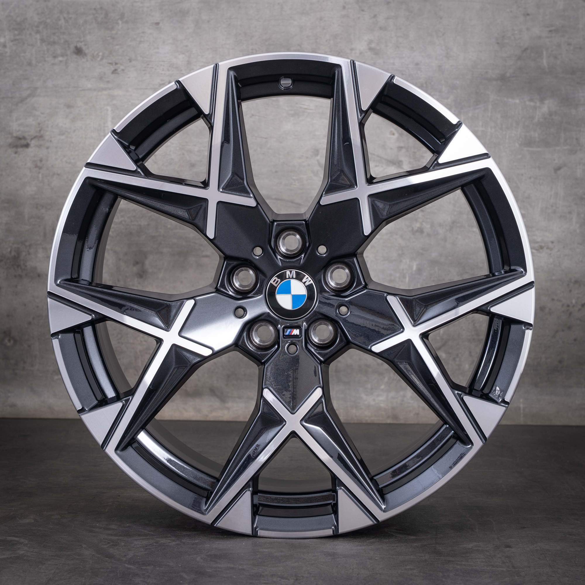 OEM BMW 7 Series i7 X3 20inch G70 G45 rims 19inch 5A6F100 Styling 1035 M Midnight Gray diamond cut NEW