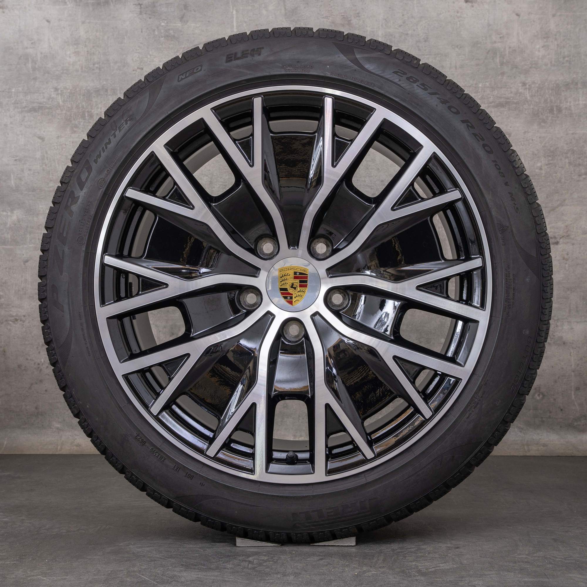 Original Porsche Taycan Winterräder 20 Zoll 9J1 I Felgen 9J1073600F Turbo S Aero schwarz glanzgedreht