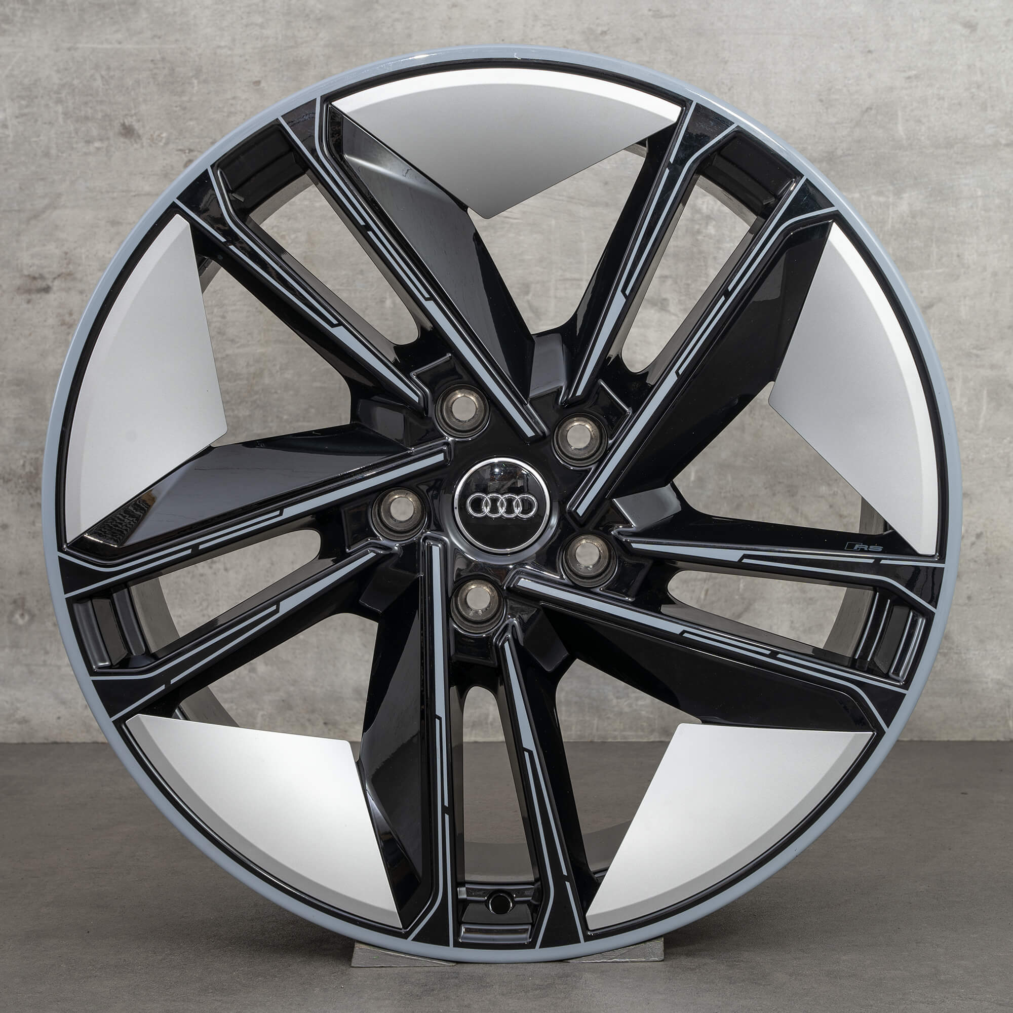 Audi 21 Zoll Felgen e-tron GT RS FW Konkav Design 4J3601025L 4J3601025M NEU
