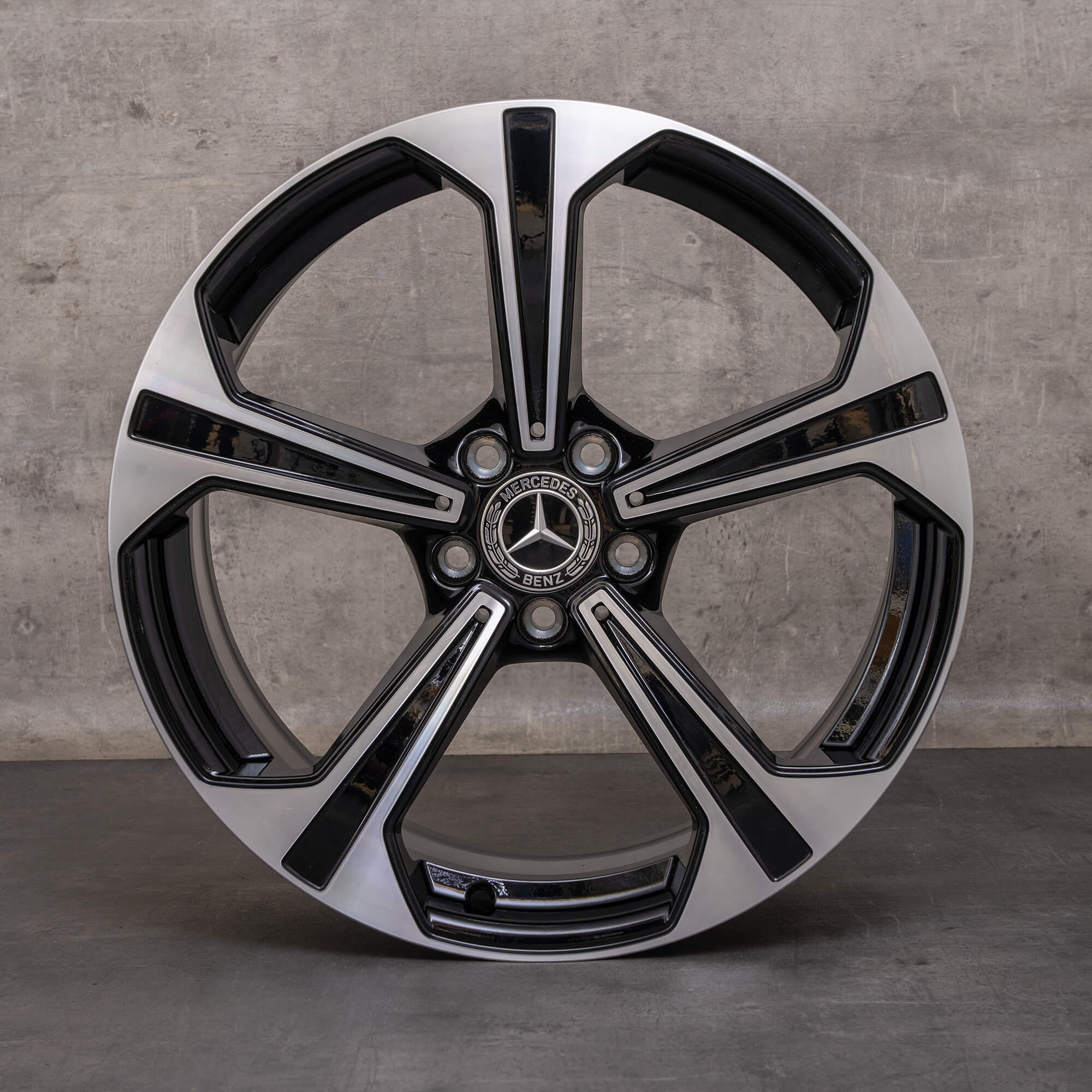 Originale Mercedes Benz E-Klasse hjul 19 tommer W214 S214 A2144013600 A2144013700 sort poleret