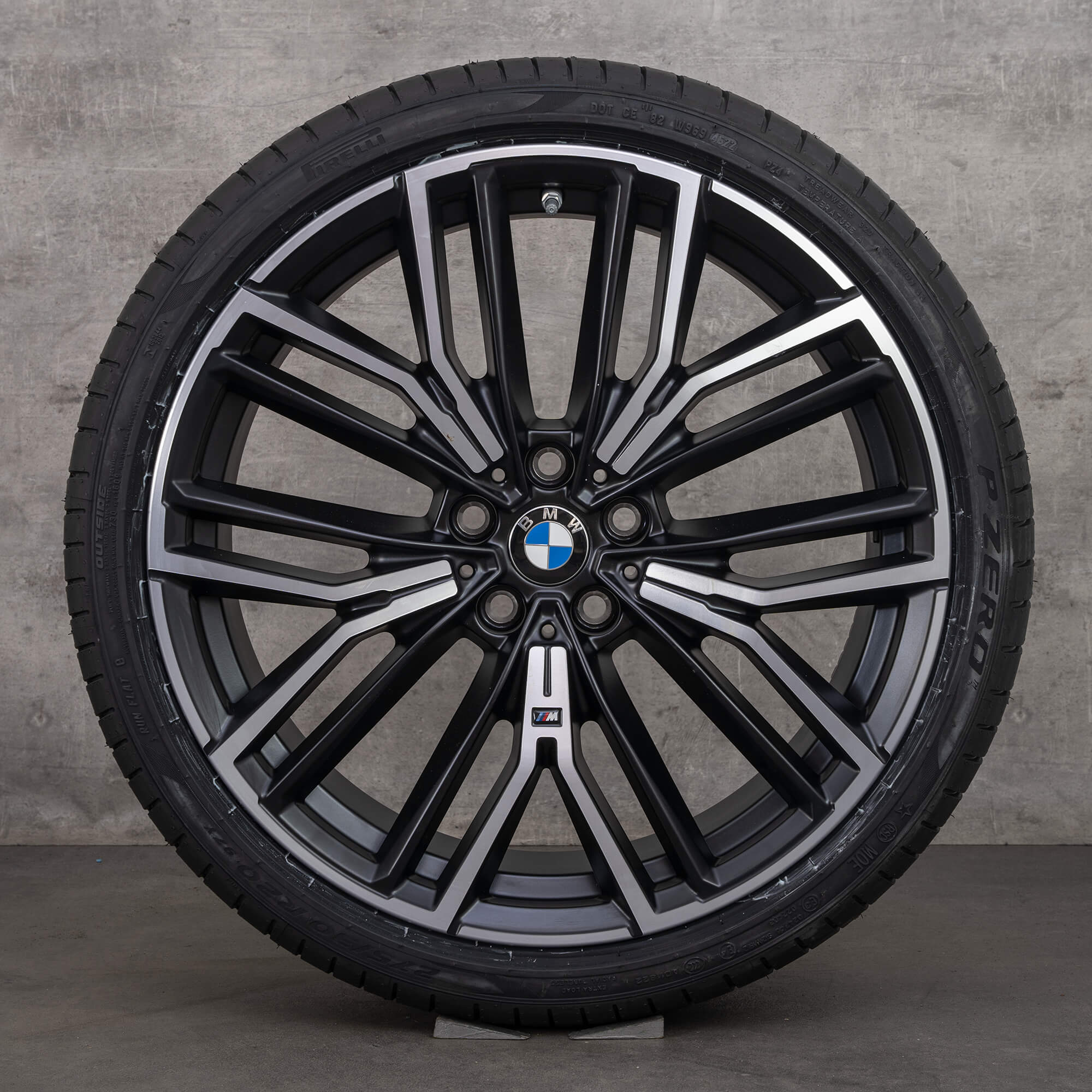 Ruote estive BMW serie 5 G30 G31 Cerchi da 20 pollici styling 846 pneumatici