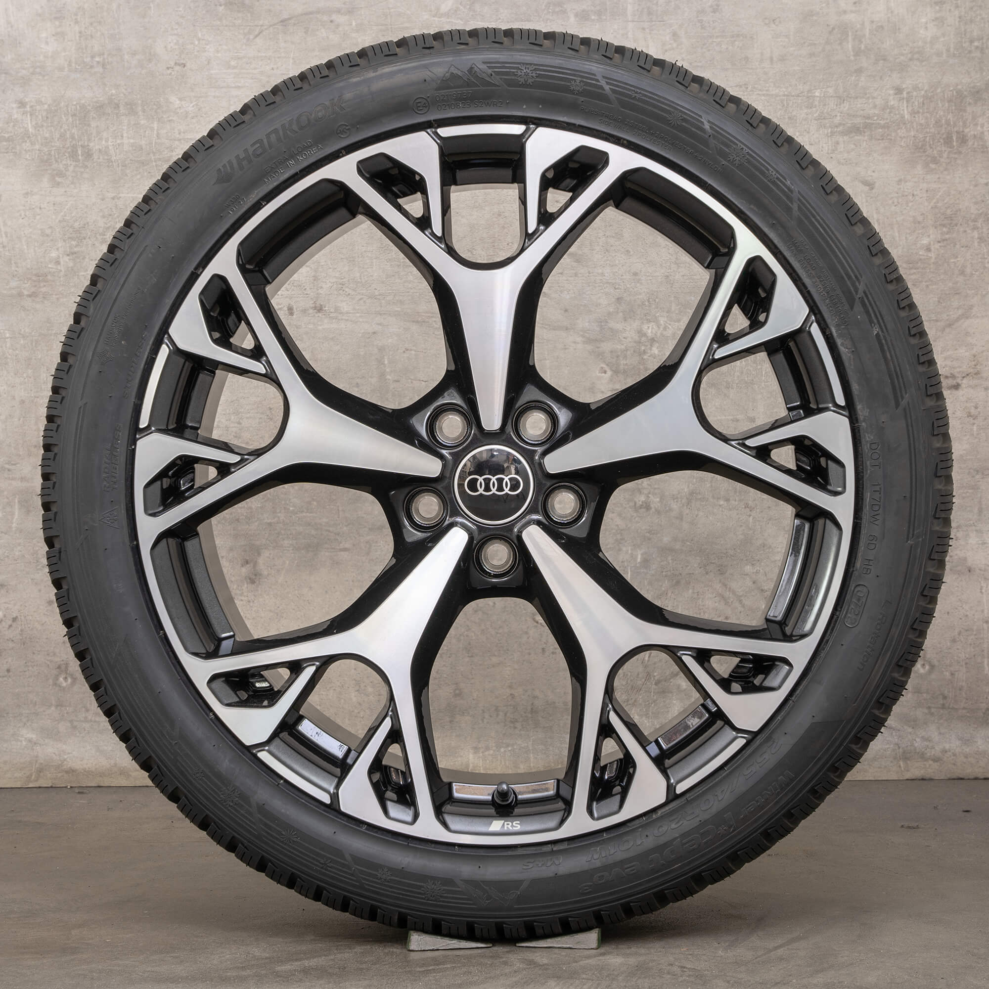 Oryginał Audi A6 S6 koła zimowe 20 cali 4K C8 felgi 4P0601025L czarne polerowane NOWOŚĆ