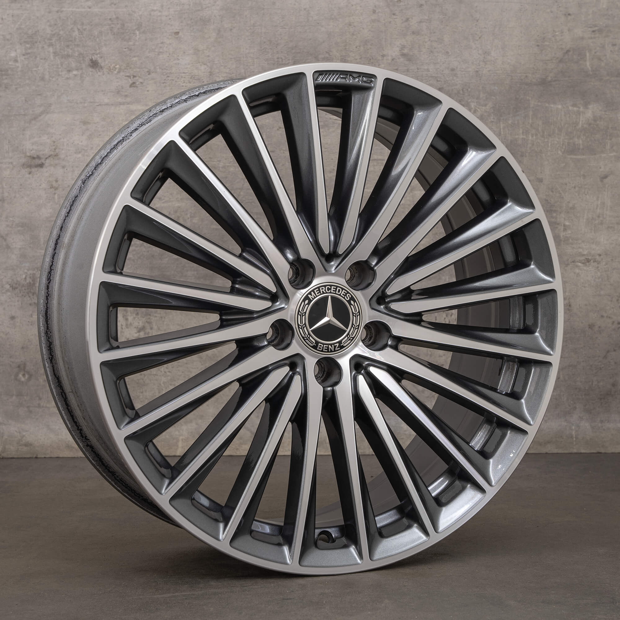 Original AMG Mercedes Benz C-klass W206 S206 19 tums fälg A2061011900