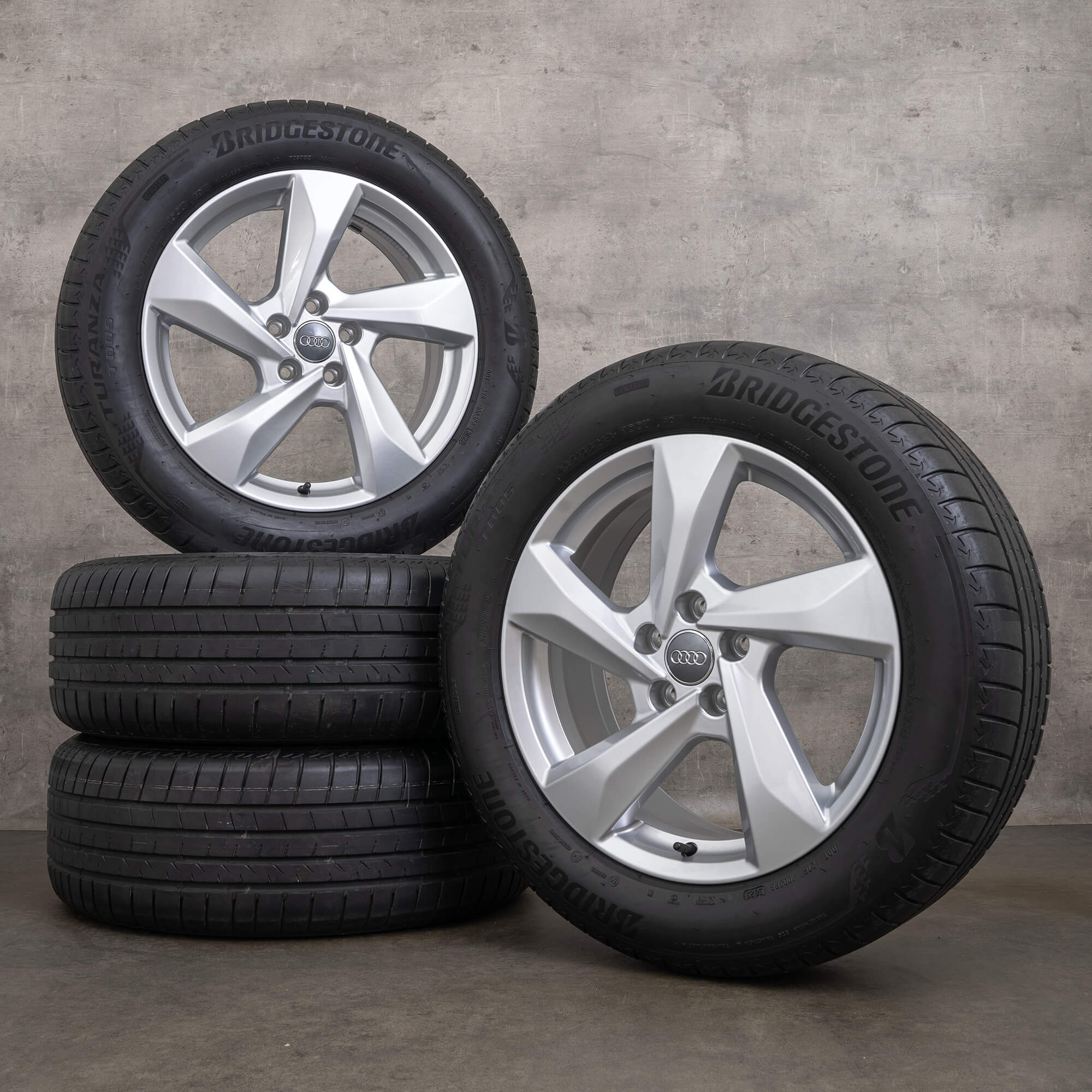 Audi Q3 SQ3 F3 sommerhjul 18-tommers felger sommerdekk 83A601025AQ