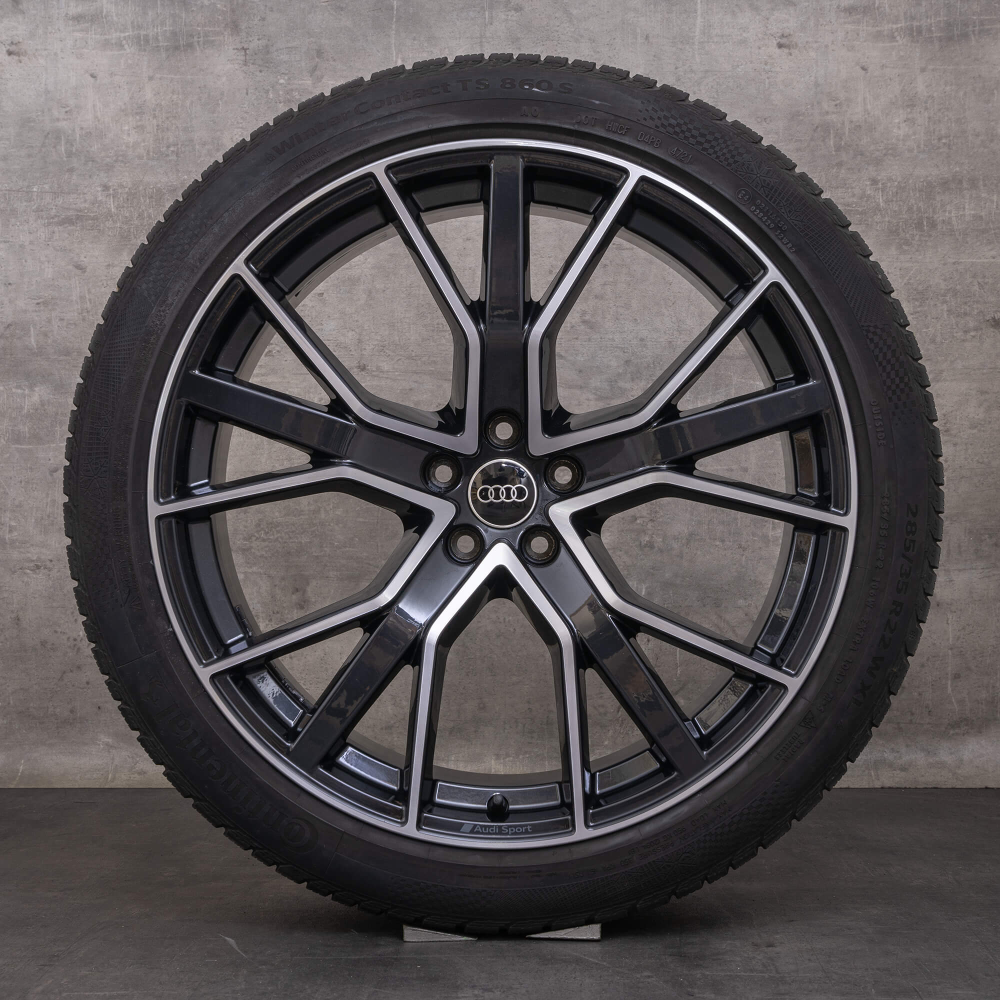 Oryginalne koła zimowe Audi Q7 SQ7 22 cale 4M felgi 4M0601025CP tytanowe polerowane