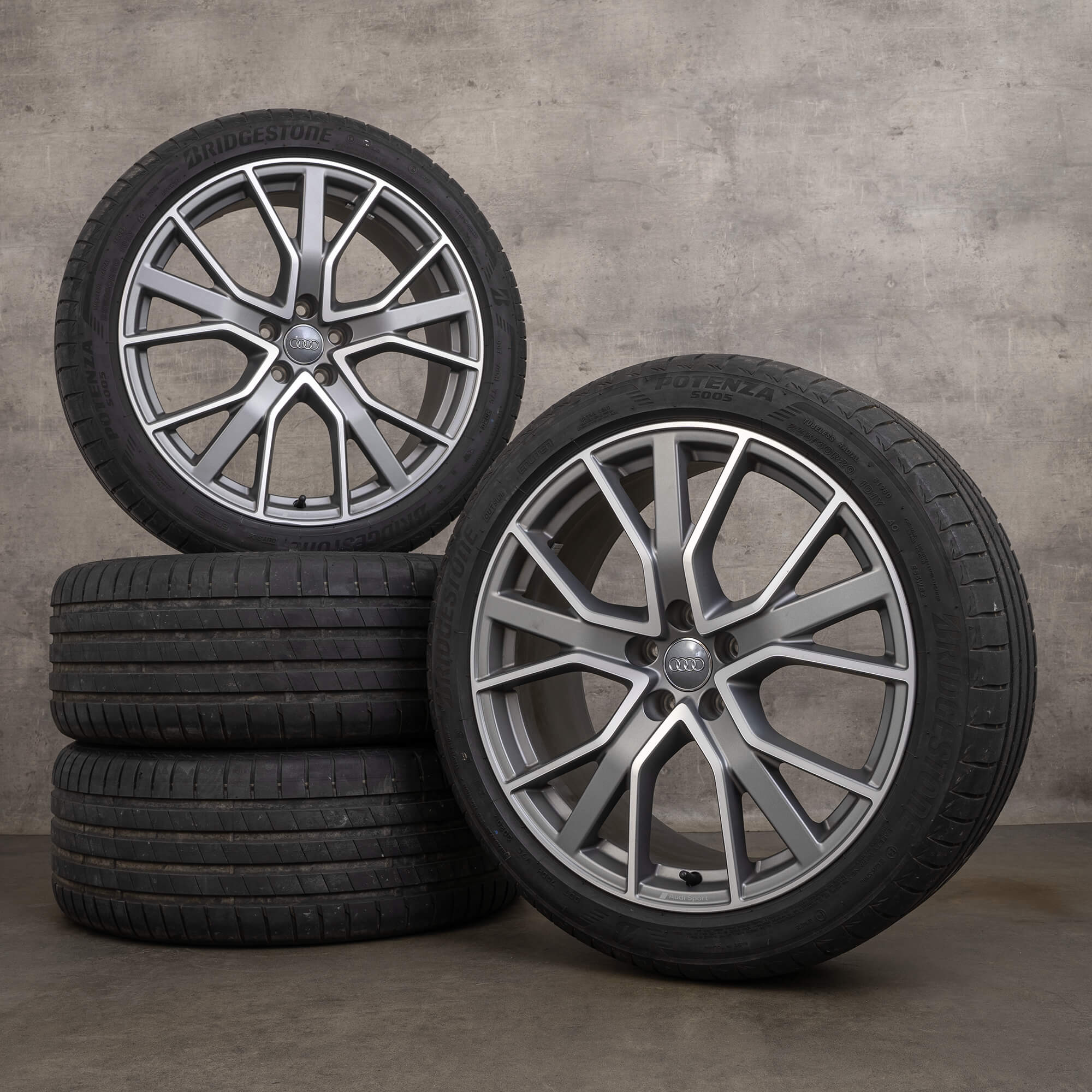 Original Audi Q3 F3 20 Zoll Sommerreifen Felgen 83A601025A titan matt