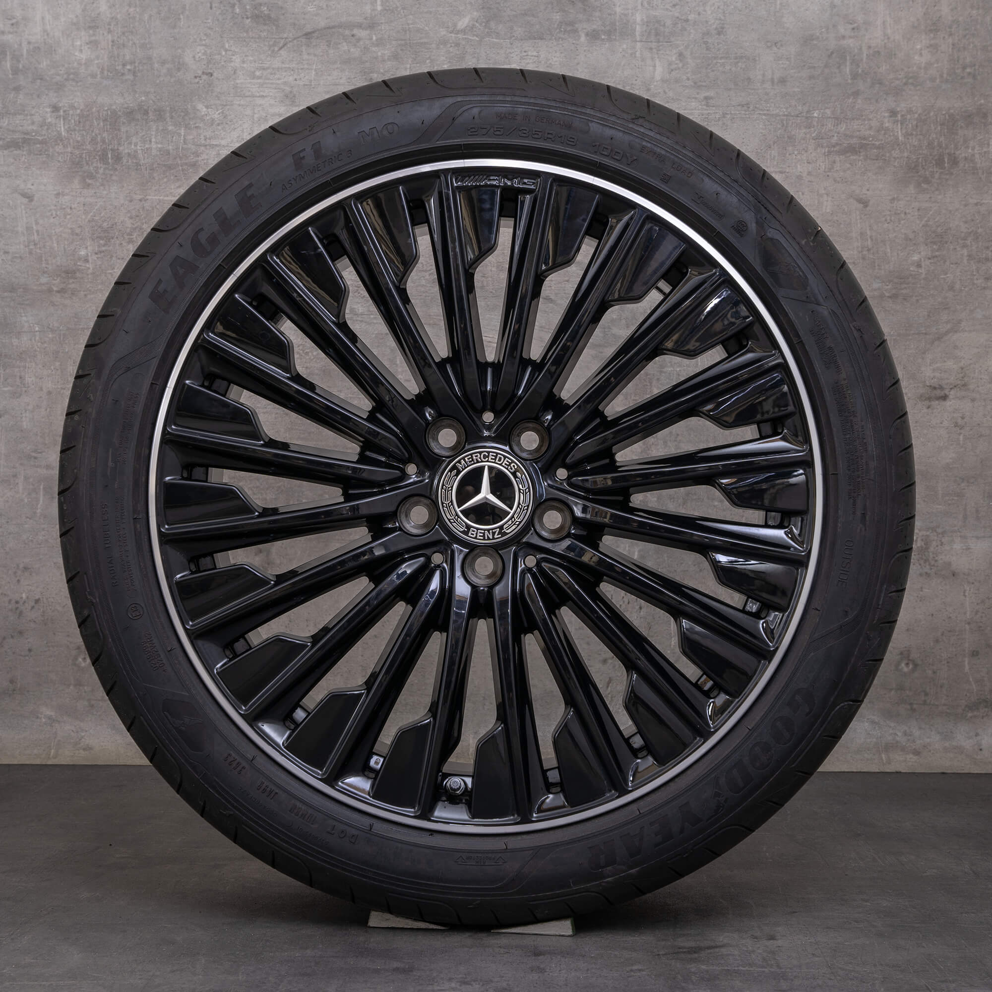 Alkuperäiset Mercedes Benz CLE AMG vanteet 19 tuuman C236 A236 kesäpyörät A2364011900 A2364012000 musta vante kiillotettu