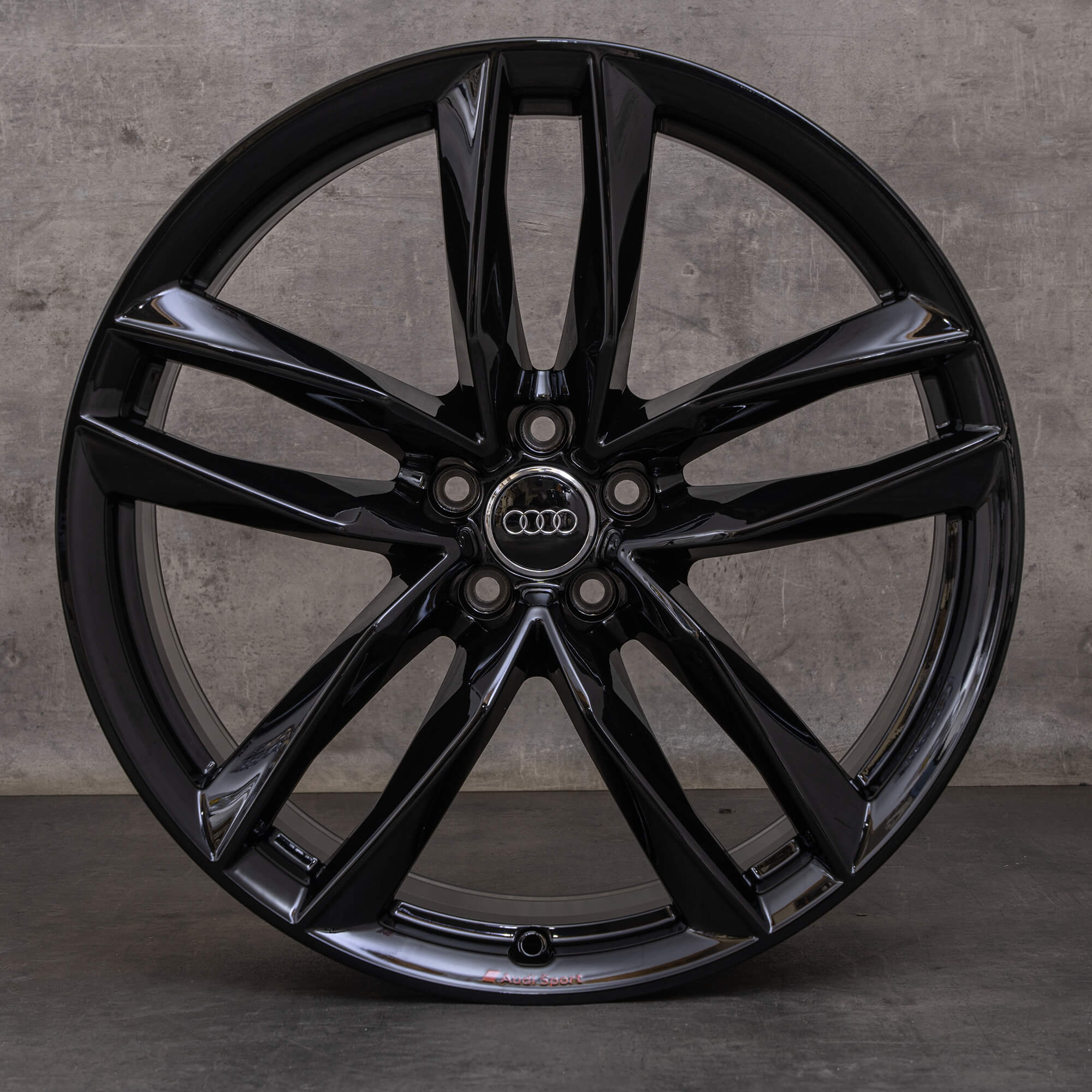 Original Audi RS6 fälgar / fälg 21 tum 4G 4G0601025CG svart glansig