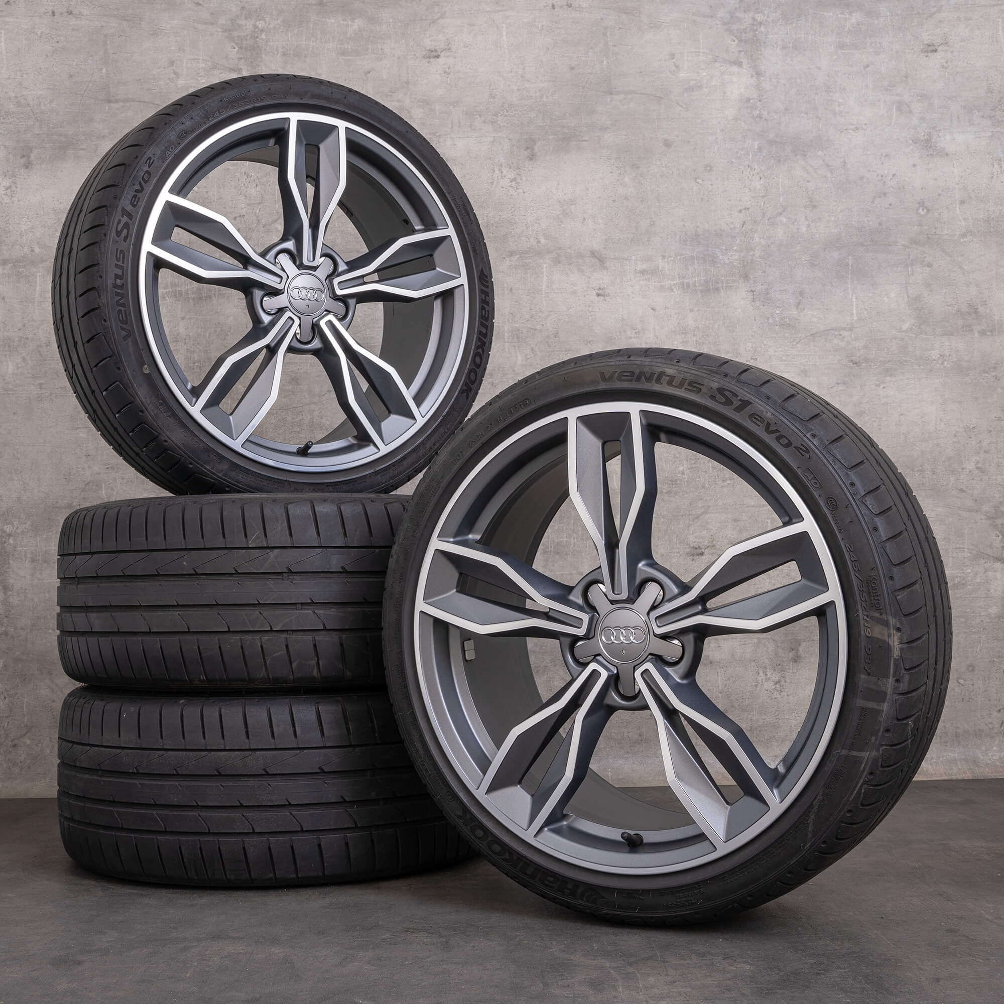 Jantes Audi TT TTS de 19 polegadas 8S com design facetado 8S0601025H titânio mate brilhante torneado