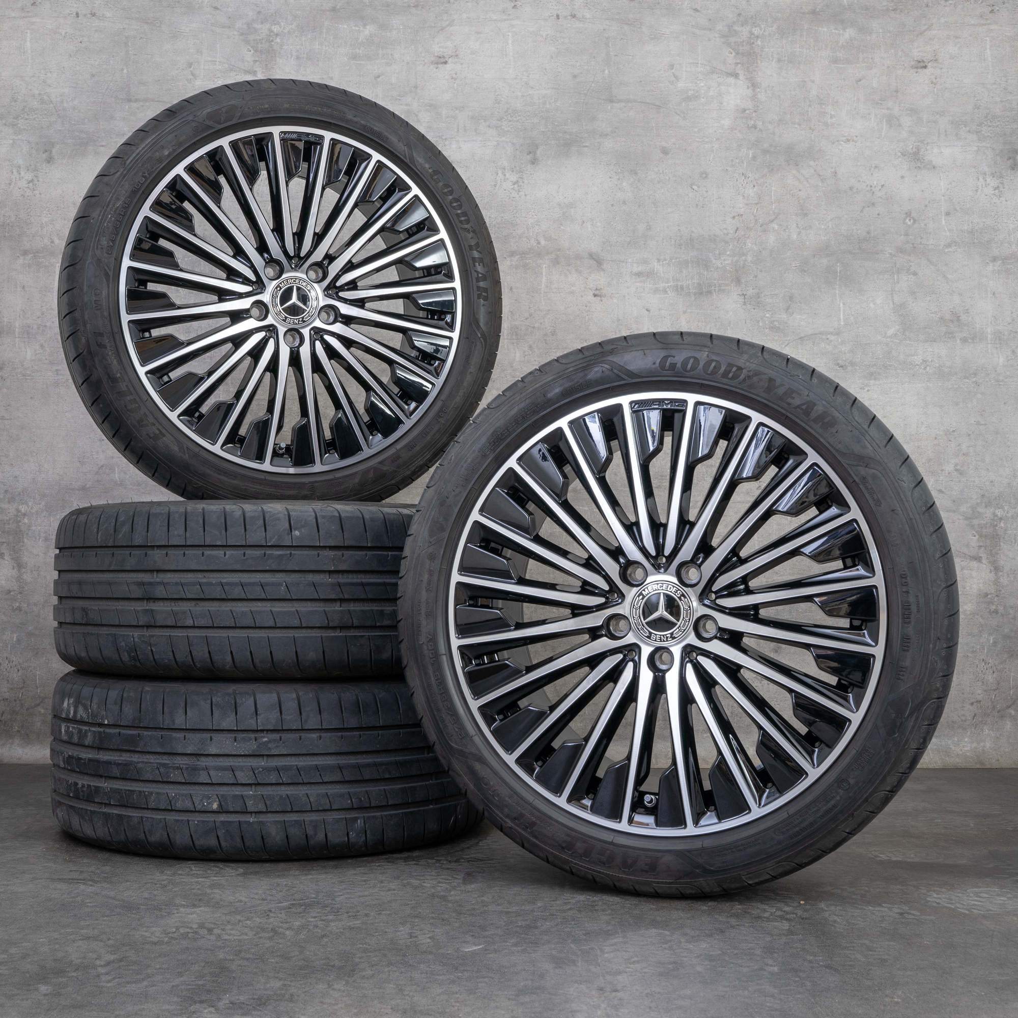 Originale Mercedes Benz CLE AMG felger 19 tommers C236 A236 sommerhjul A2364012100 A2364012200 svart frontpolert