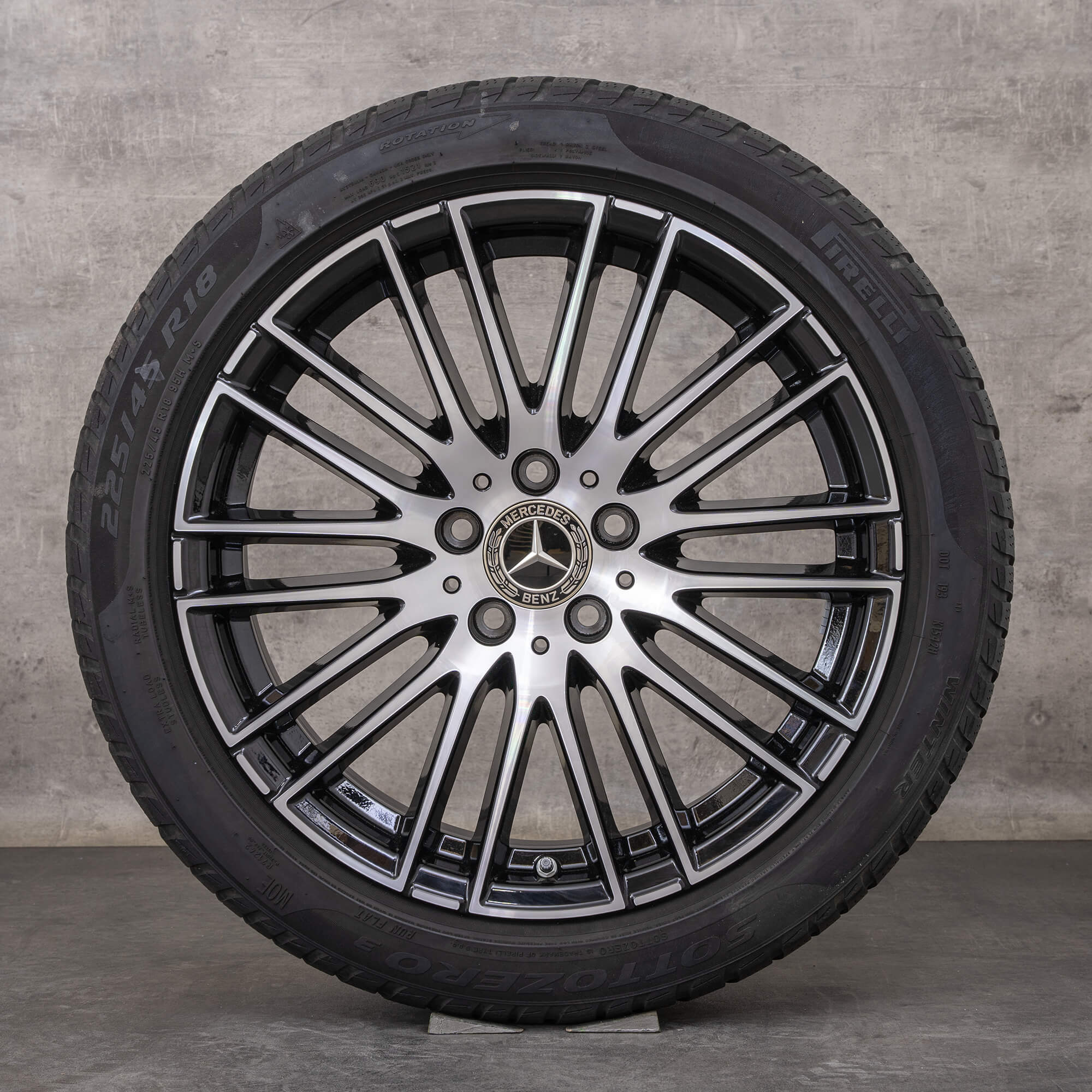 Alkuperäiset Mercedes Benz C-sarjan talvirenkaat 18 tuuman W206 S206 vanteet A2064014900 musta kiillotettu
