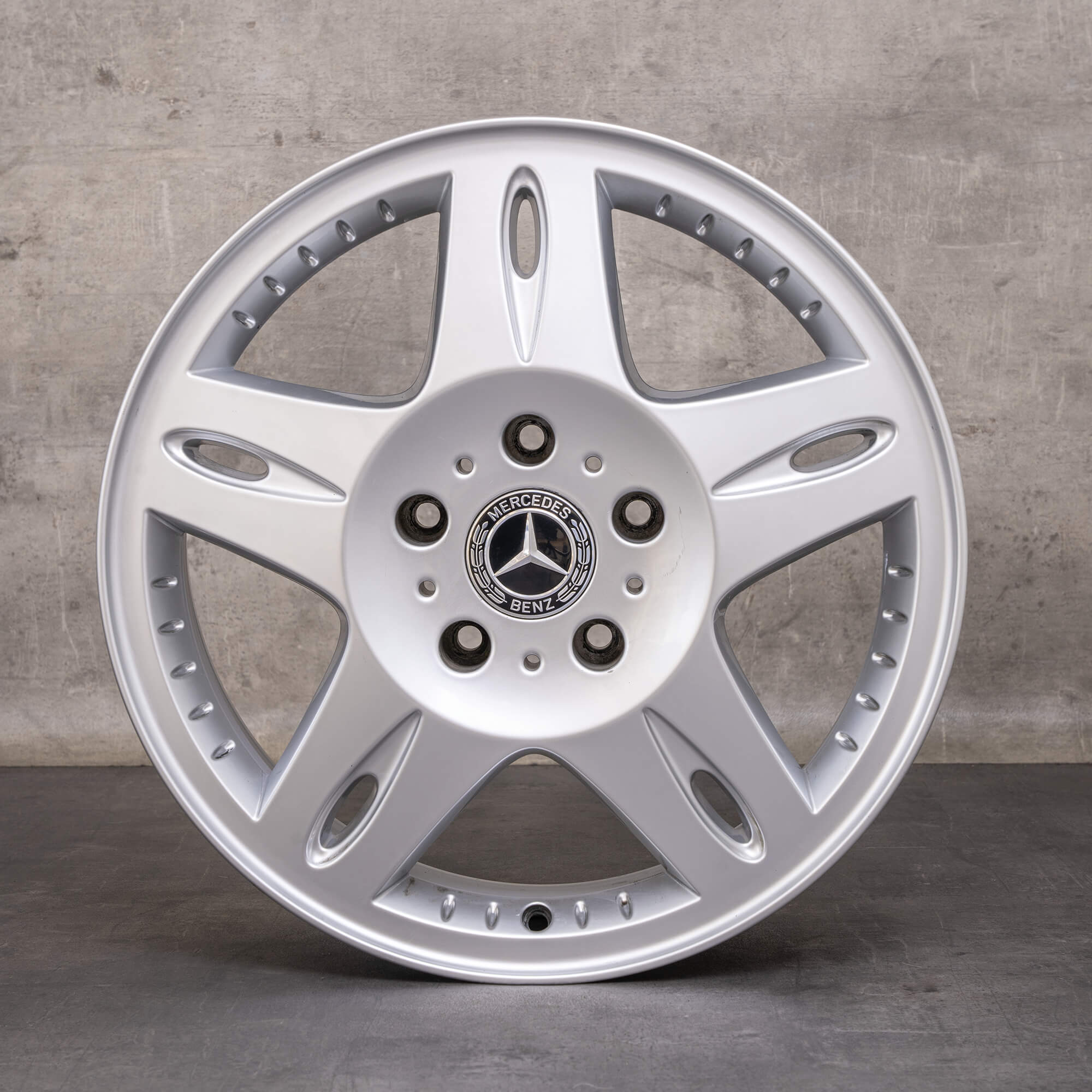 OEM Mercedes Benz G-Class AMG rims 18 inch W463 W463A A4634011202