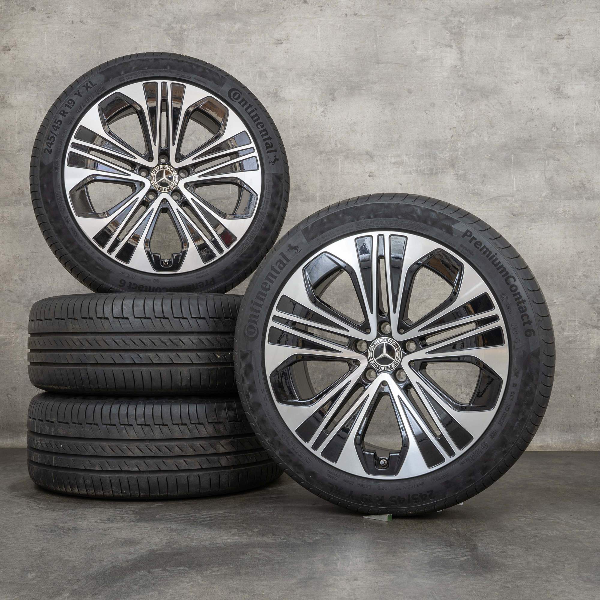 Alkuperäiset Mercedes Benz E-sarjan vanteet 19 tuumaa W214 S214 kesäpyörät A2144012300 musta kiillotettu
