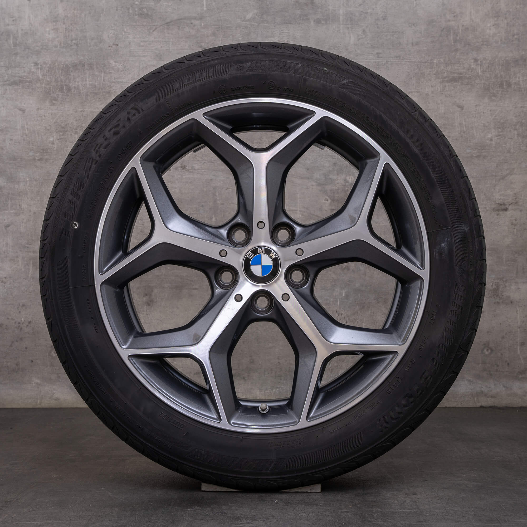 Originale BMW X1 X2 sommerhjul 18 tommers F48 F39 felger styling 569 6856070 orbit grå blank dreid