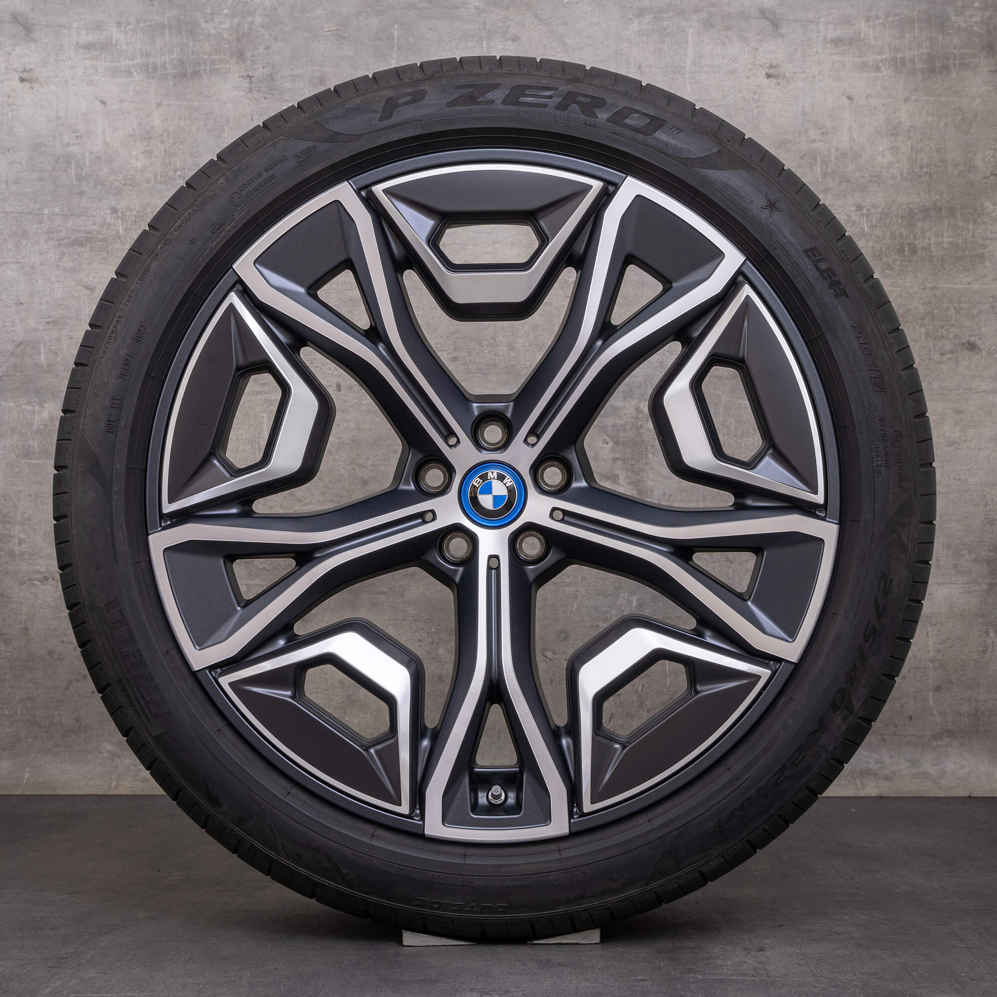 Originele BMW iX velgen 22 inch i20 zomerwielen styling 1021 5A02659 bicolor frozen midnight glossy gedraaid