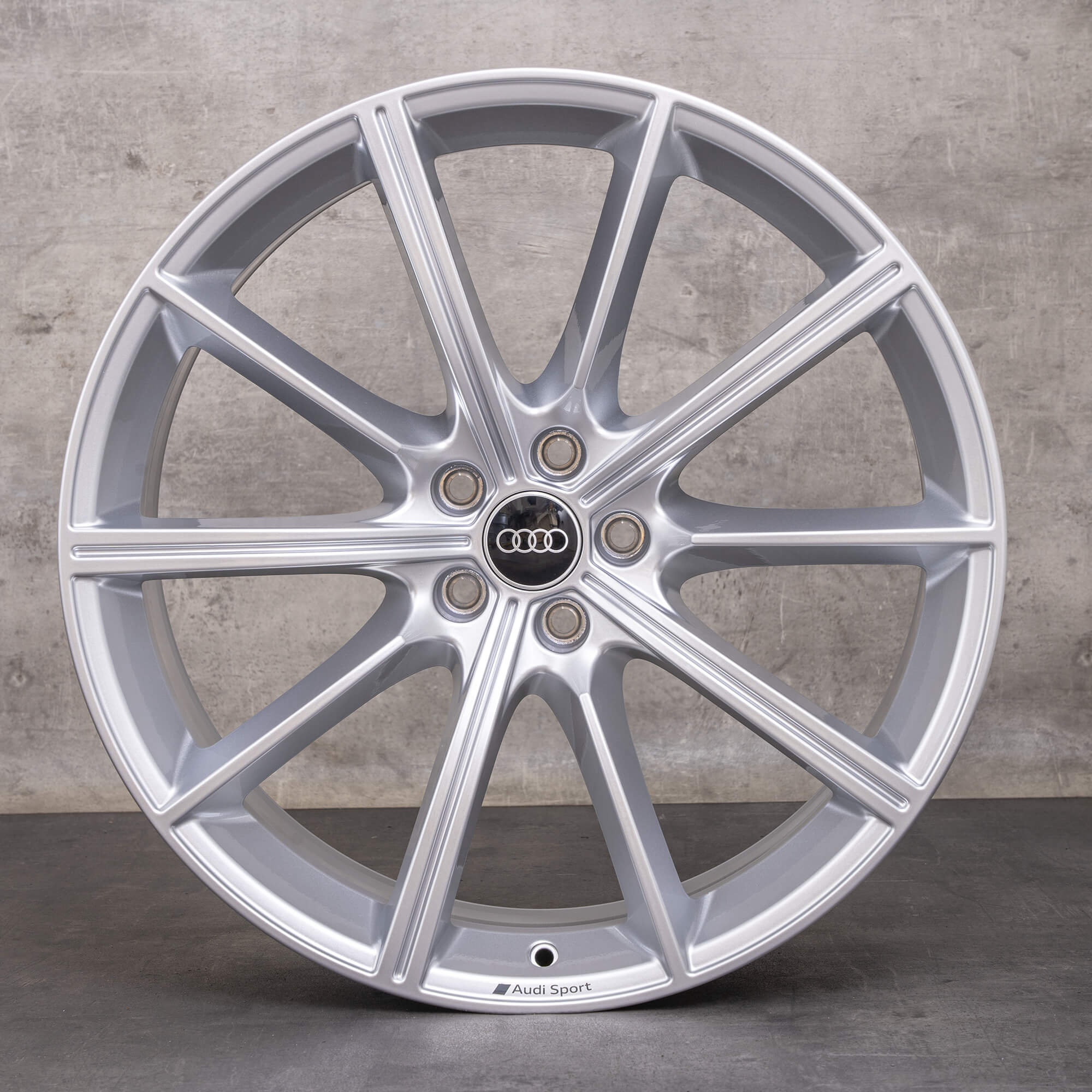 OEM Audi RS6 RS7 rims 21 inch 4K C8 4K0601025AA silver NEW