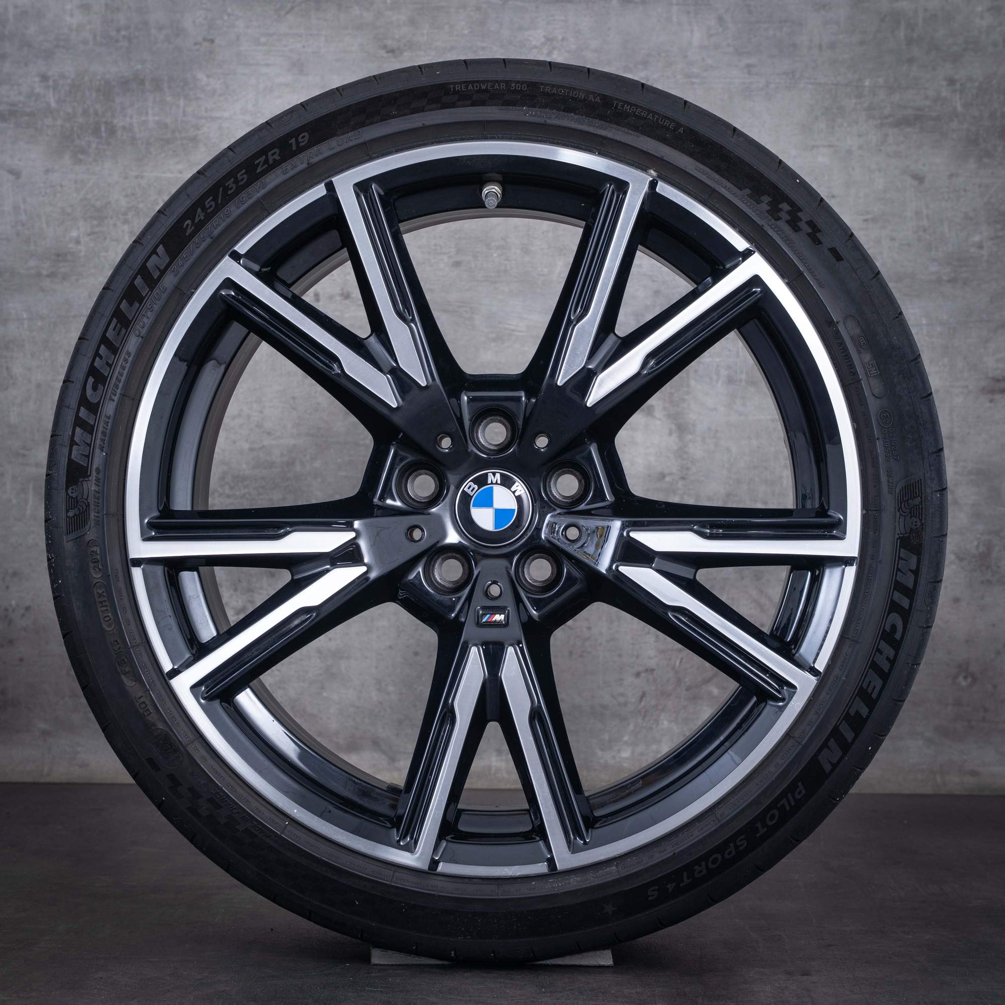 Original BMW 2er Felgen 19 Zoll G42 Coupe Sommerräder Styling 893 M 1543823 1543824 jet black uni front glanzgedreht