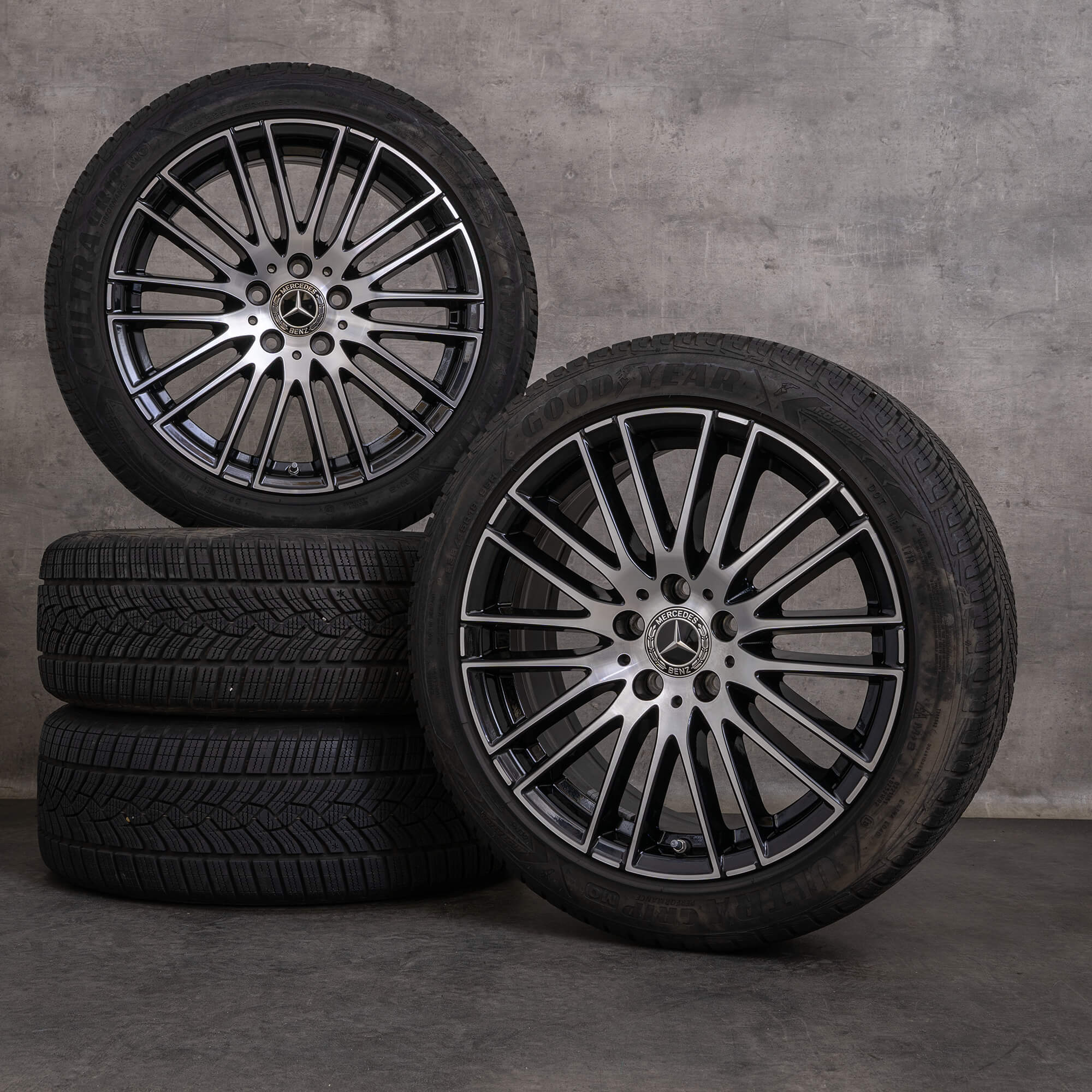 Alkuperäiset Mercedes Benz C-sarjan talvirenkaat 18 tuuman W206 S206 vanteet A2064014900 musta kiillotettu