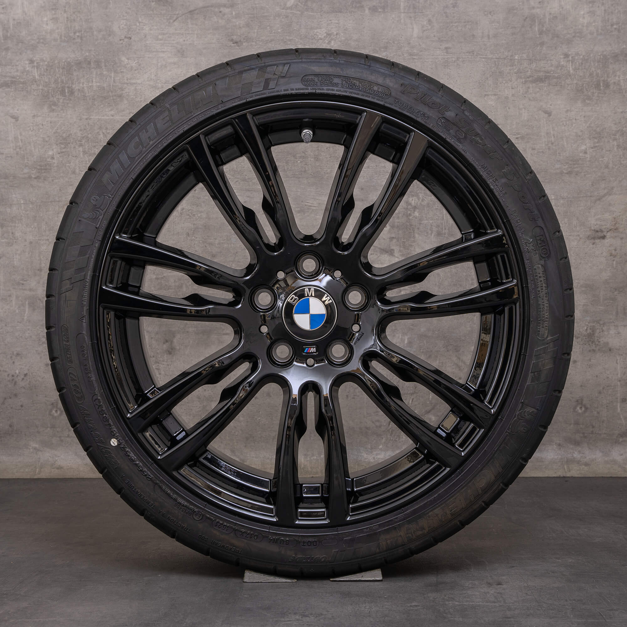 Originele BMW 3 serie 4 wielen 19 inch F30 F31 F32 F33 F36 Gran Coup zomerbanden styling 403 M 7845882 7845883 zwart glanzend