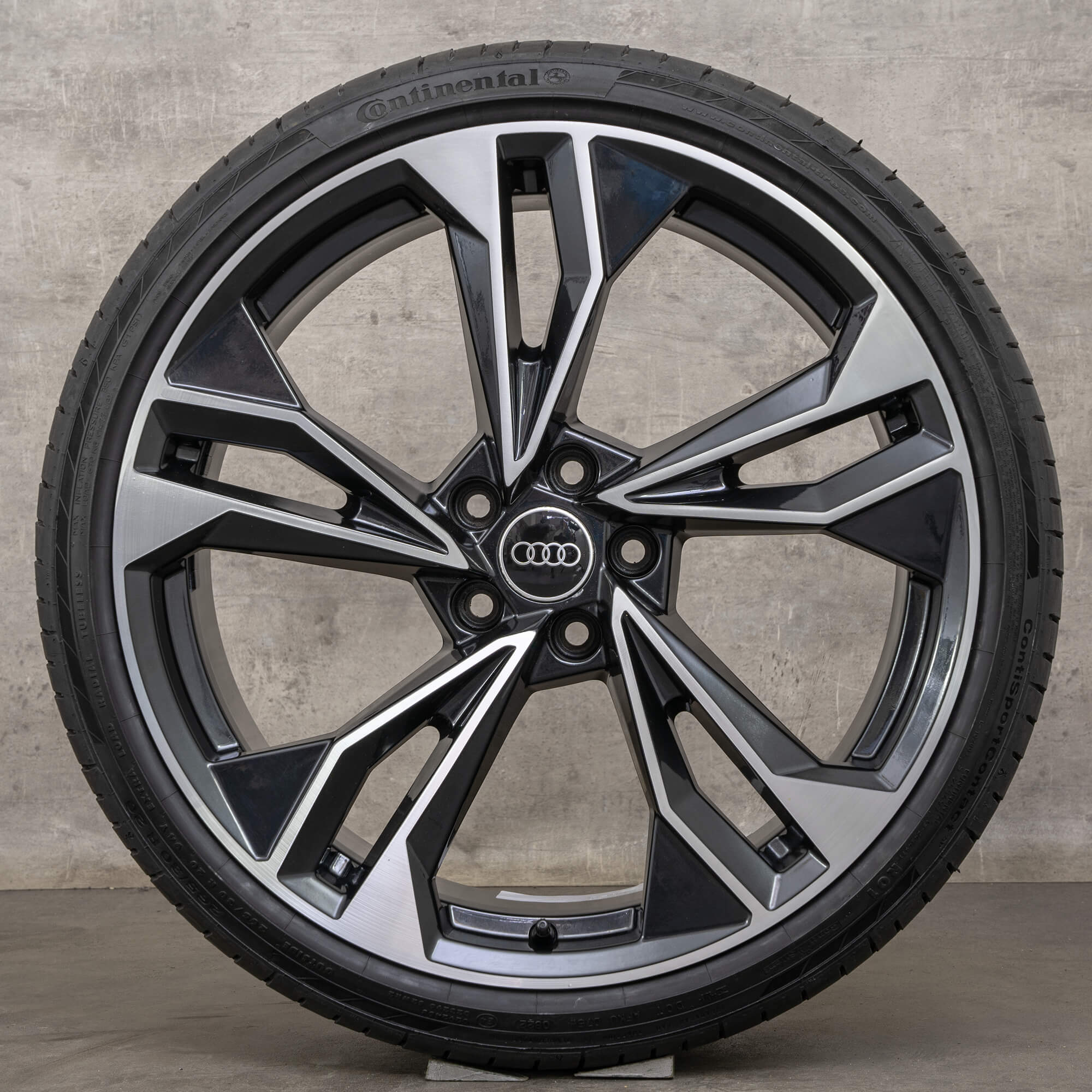 Genuine Audi A5 S5 F5 8W B9 20 pollici pneumatici estivi 8W0601025EQ cerchi nero lucido torniti