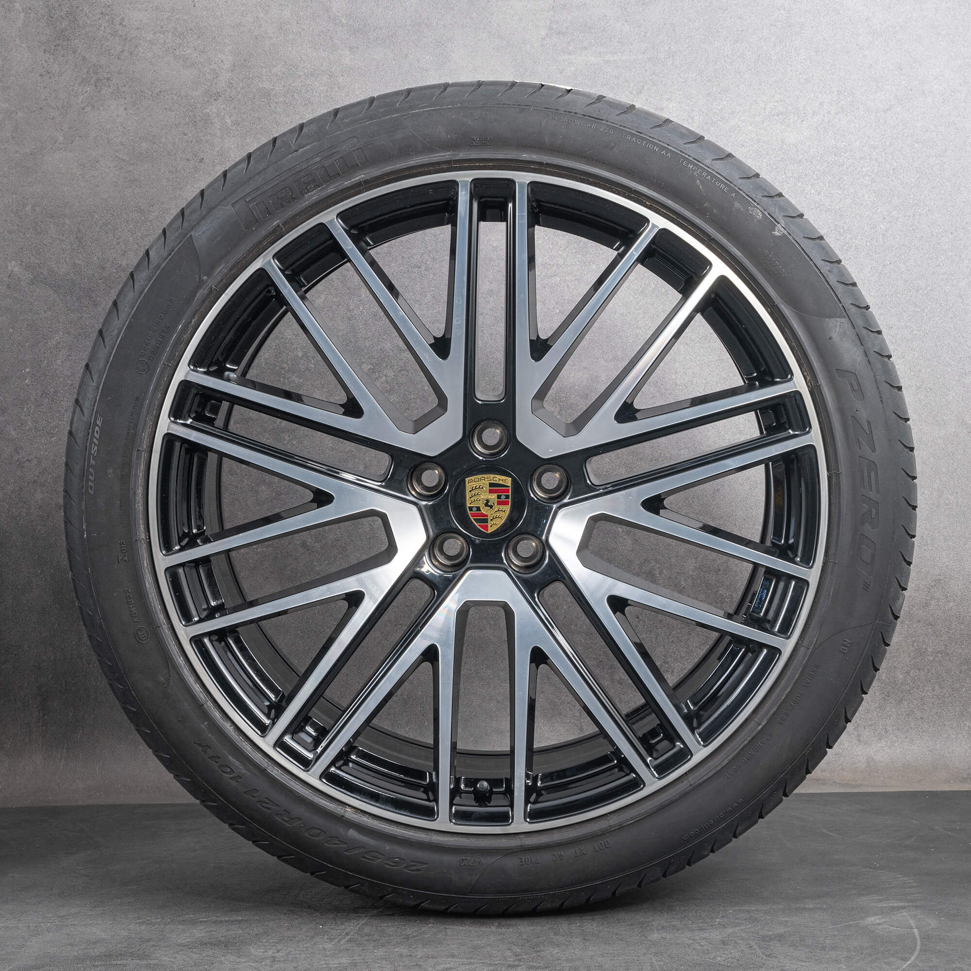 OEM Porsche 21 inch Macan III 911 Turbo Design rims 95B044668J