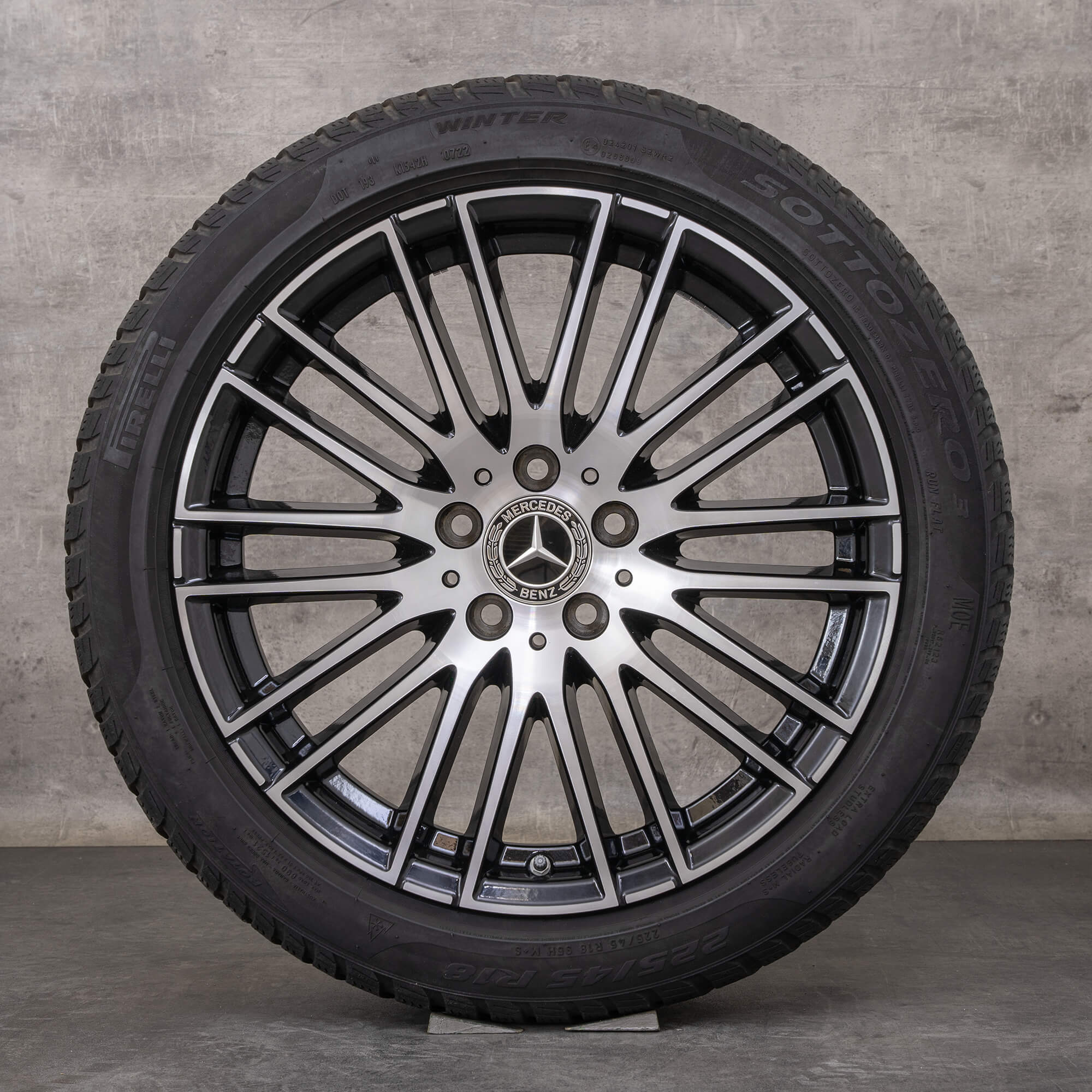 Alkuperäiset Mercedes Benz C-sarjan talvirenkaat 18 tuuman W206 S206 vanteet A2064014900 musta kiillotettu