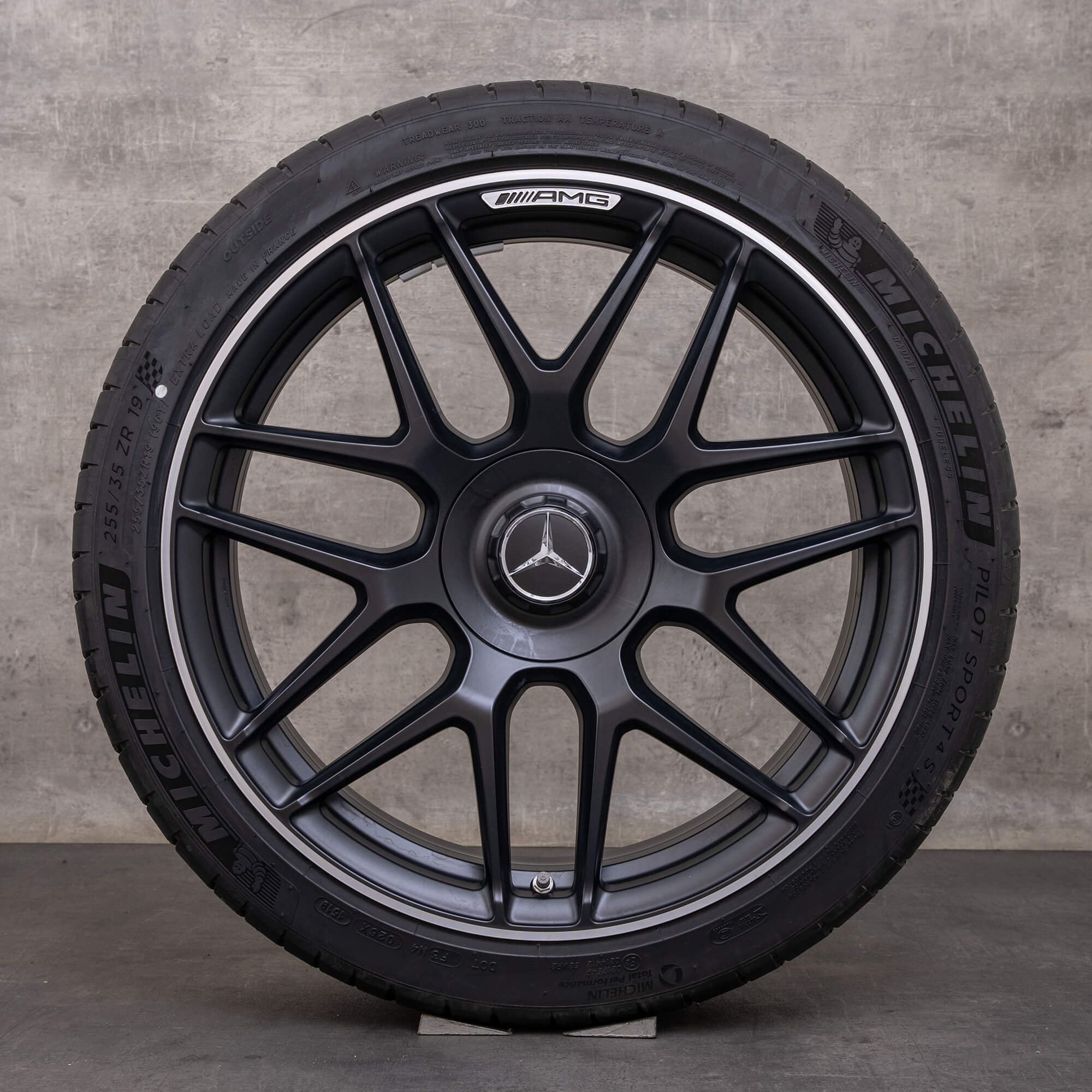 Jantes genuínas Mercedes Benz CLA 45 & S AMG de 19 polegadas C118 X118 jantes verão A1774012400 preto mate brilhante torneado