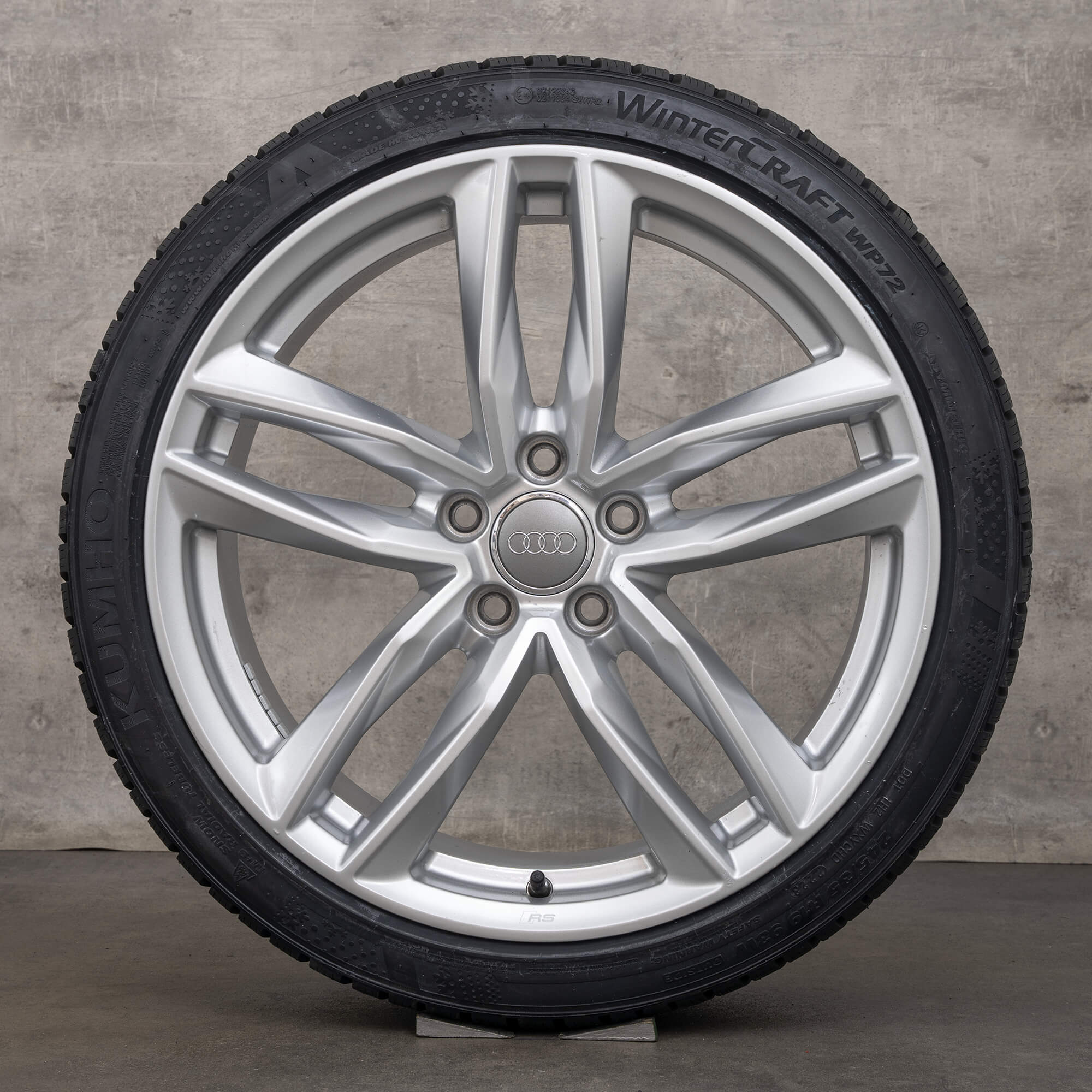 Audi TT TTS 8S Winterräder 19 Zoll Felgen Winterreifen 8S0601025Q