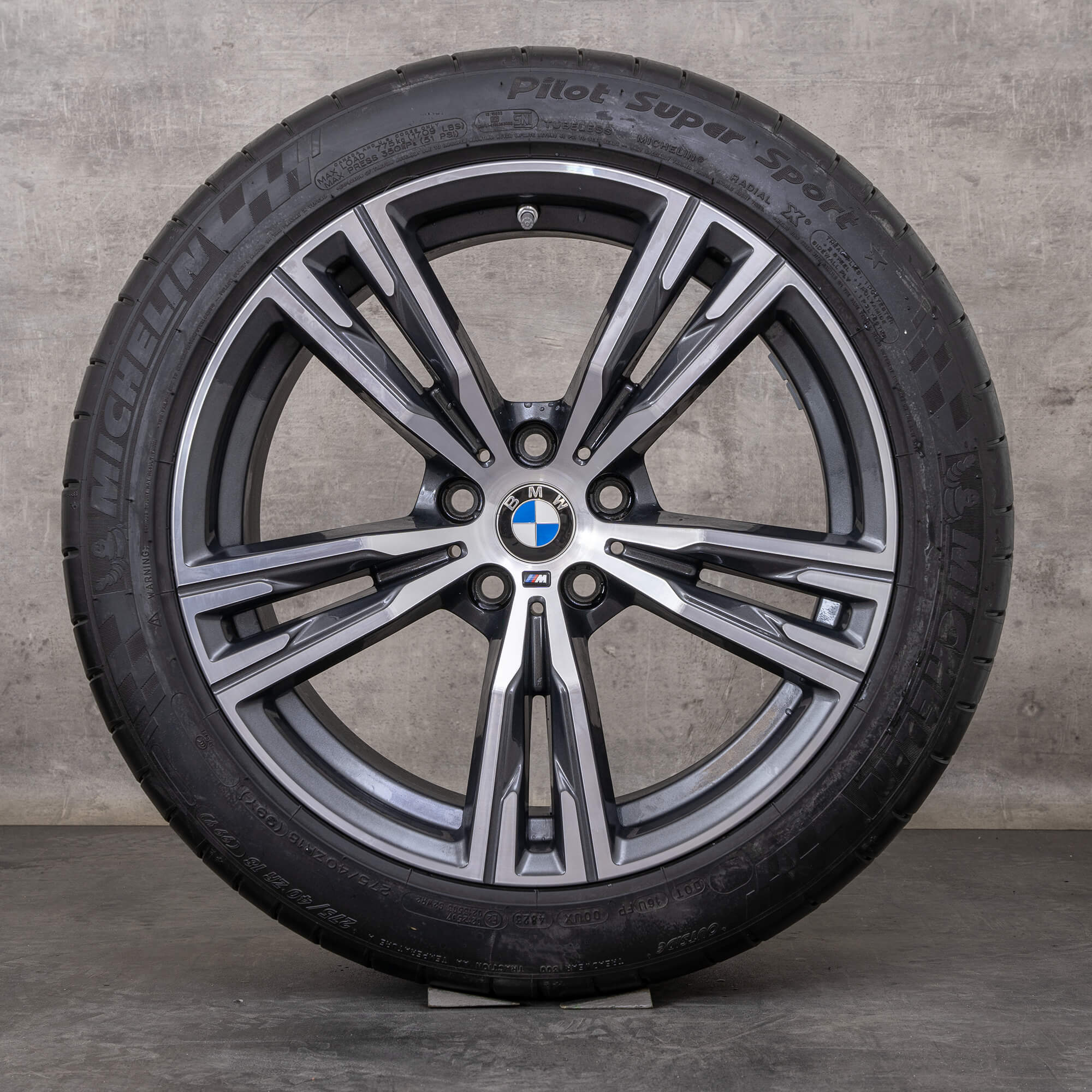Oryginalał BMW Z4 koła zimowe 18 cali G29 felgi stylizacja 798 M 8089874 8089875 orbit szary polerowane