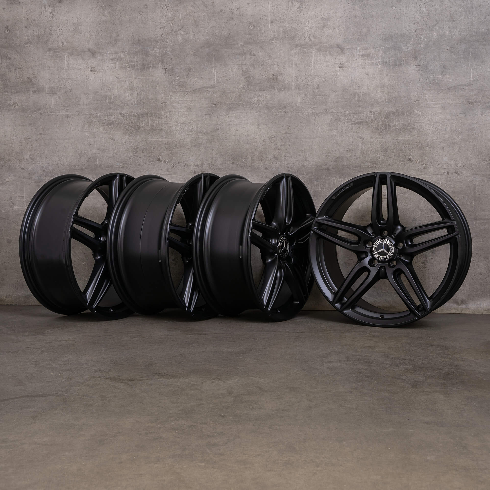 Original Mercedes Benz E-Klasse AMG Felgen 19 Zoll W213 S213 C238 A238 A2134012000 A2134012100 schwarz matt
