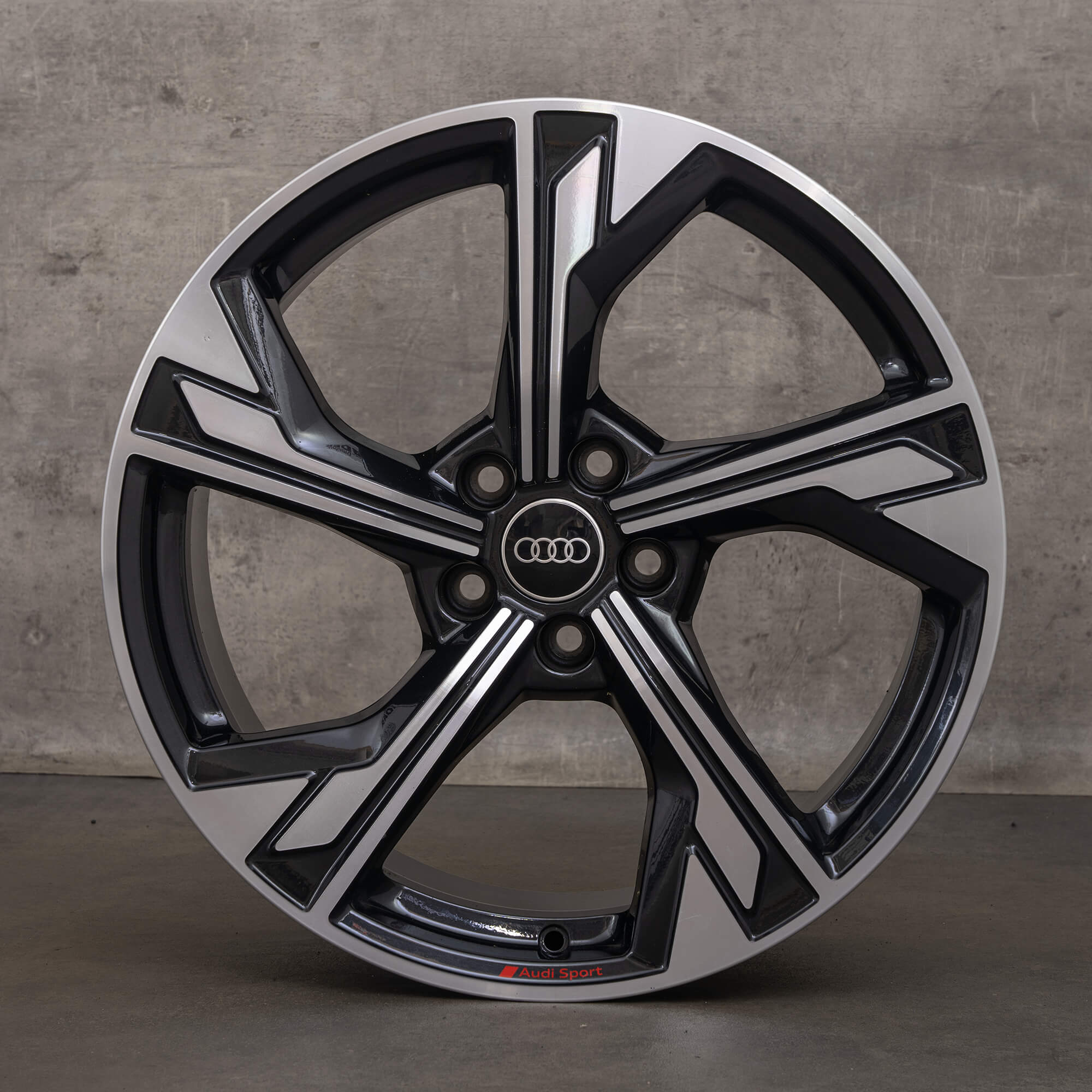 Original Audi A4 S4 Felgen 19 Zoll B9 8W 8W0601025EM Flag schwarz glanzgedreht