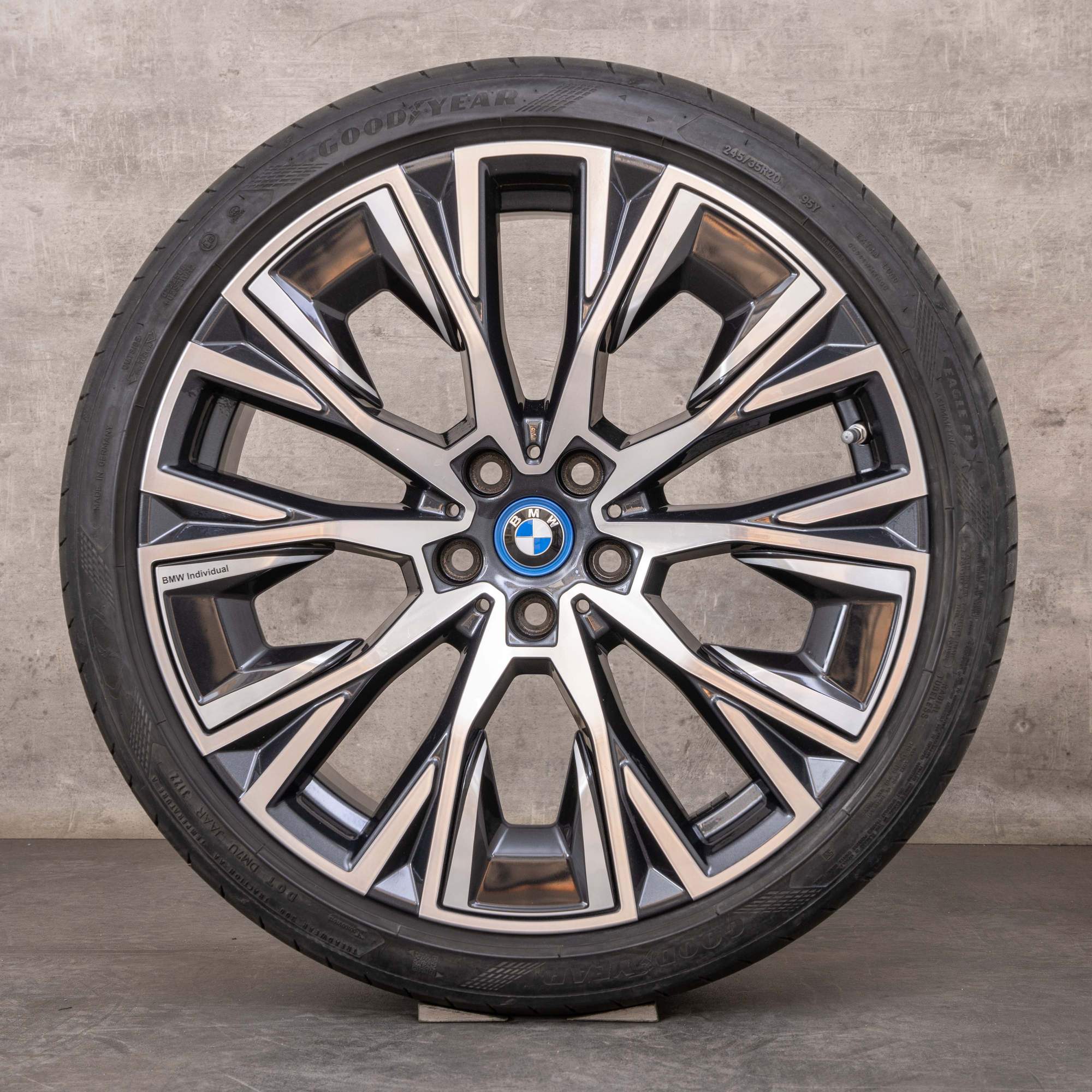 Originale BMW fælge 20 tommer 4 serie i4 G26 Gran Coupe sommerdæk 8747310 8747311 styling 862i orbit grå poleret